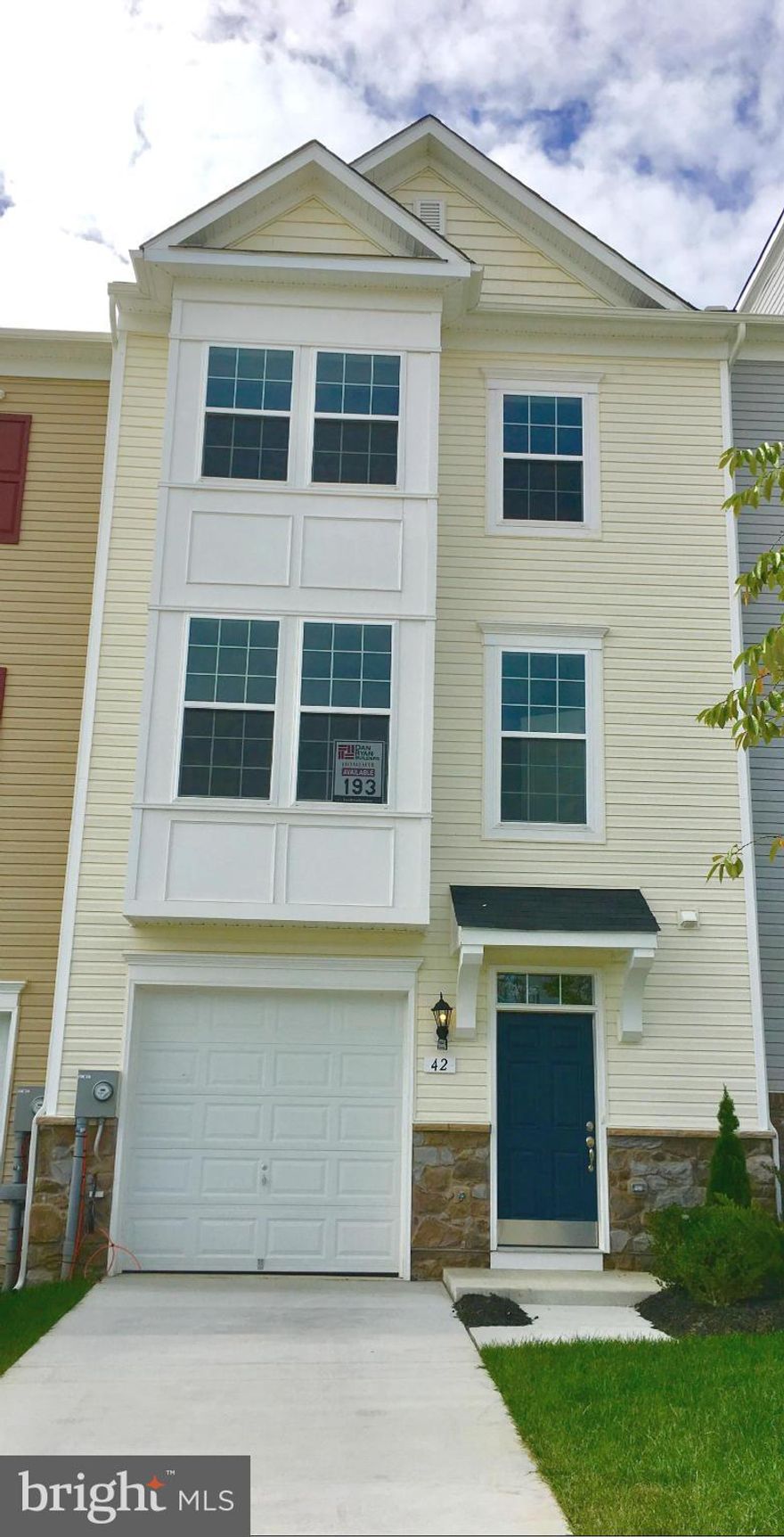 IMMEDIATE DELIVERY! Free Finished Rec Room! Closing Cost Cash! 100% Financing Available! Dan Ryan Builders Riverside Villages Yorktown II 3level townhome! Available now! 8' Morning expanded plan, open island kitchen/dining, appliances, huge owner's suite, 2-rec room finished lower level, Double Box Bay Front, water table stone, 1 car garage. Close to MD line, style & energy efficient 2x6 walls!