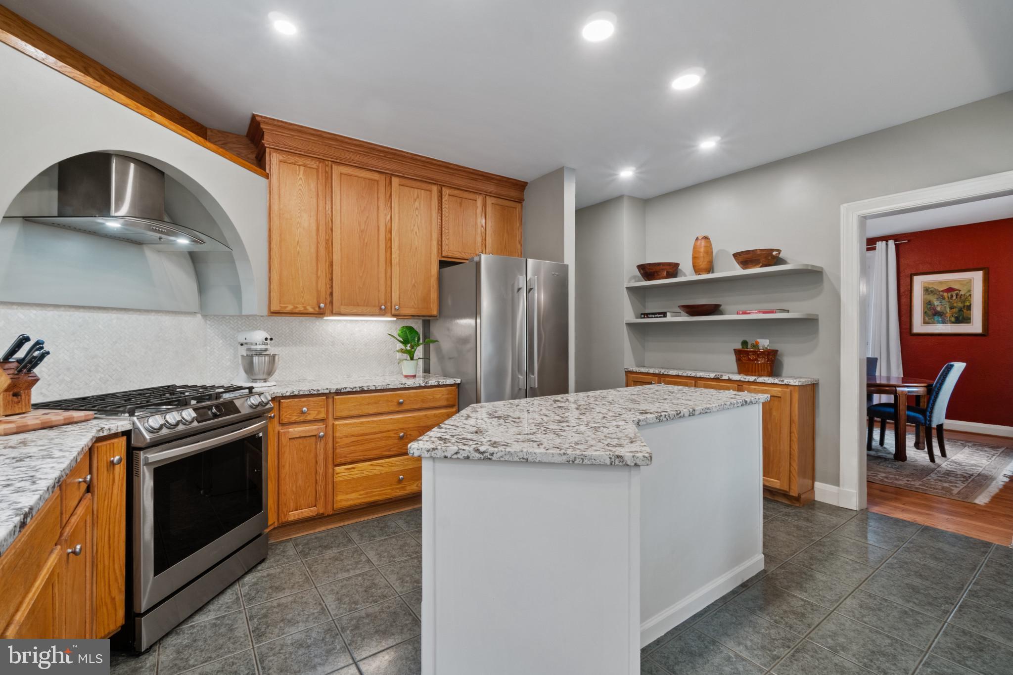 HOMELAND HISTORIC DISTRICT - Residential