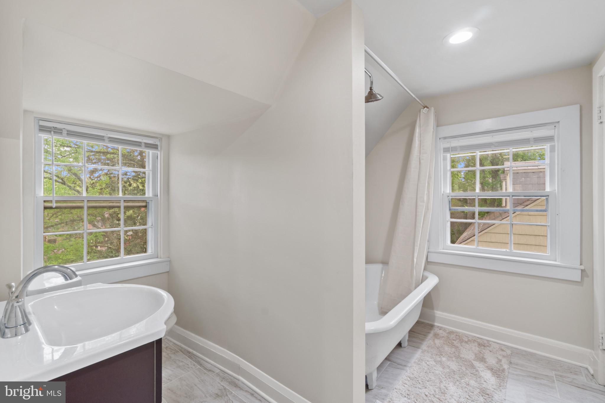 HOMELAND HISTORIC DISTRICT - Residential