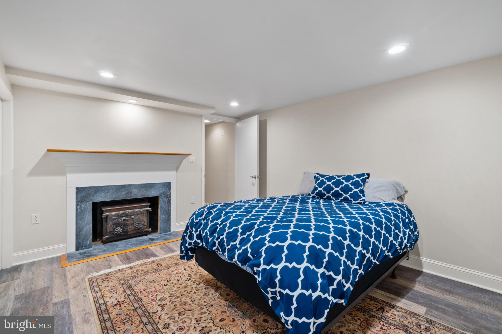 HOMELAND HISTORIC DISTRICT - Residential