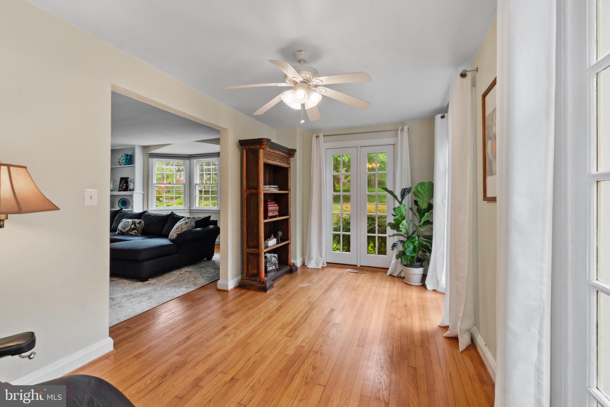 HOMELAND HISTORIC DISTRICT - Residential