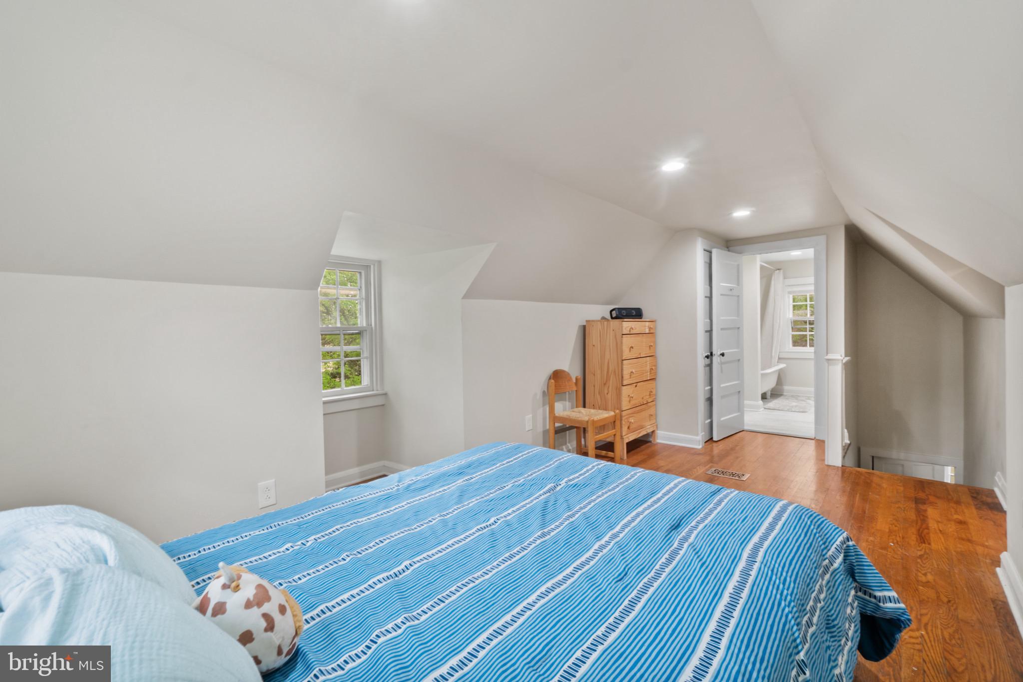 HOMELAND HISTORIC DISTRICT - Residential