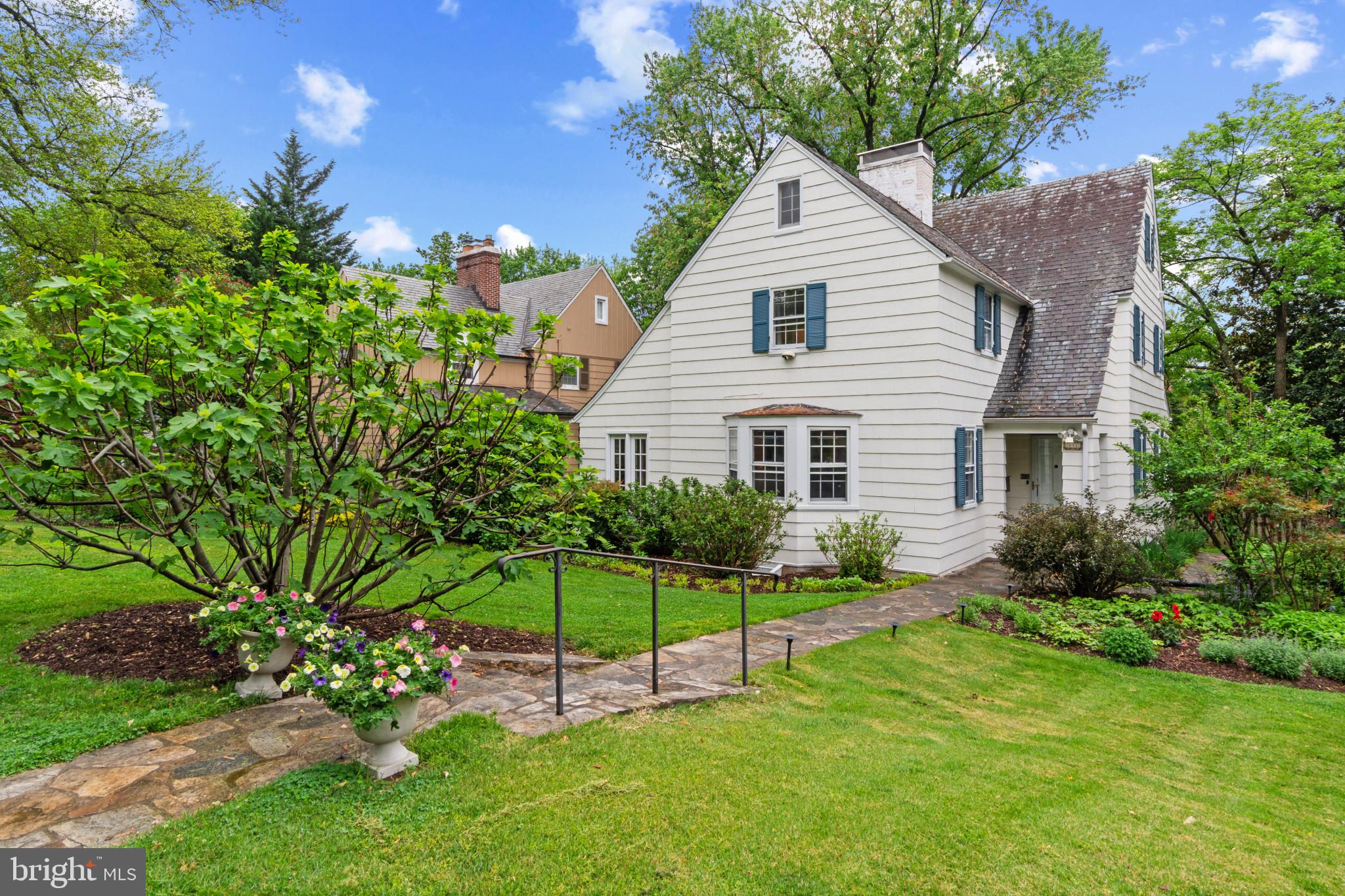 HOMELAND HISTORIC DISTRICT - Residential