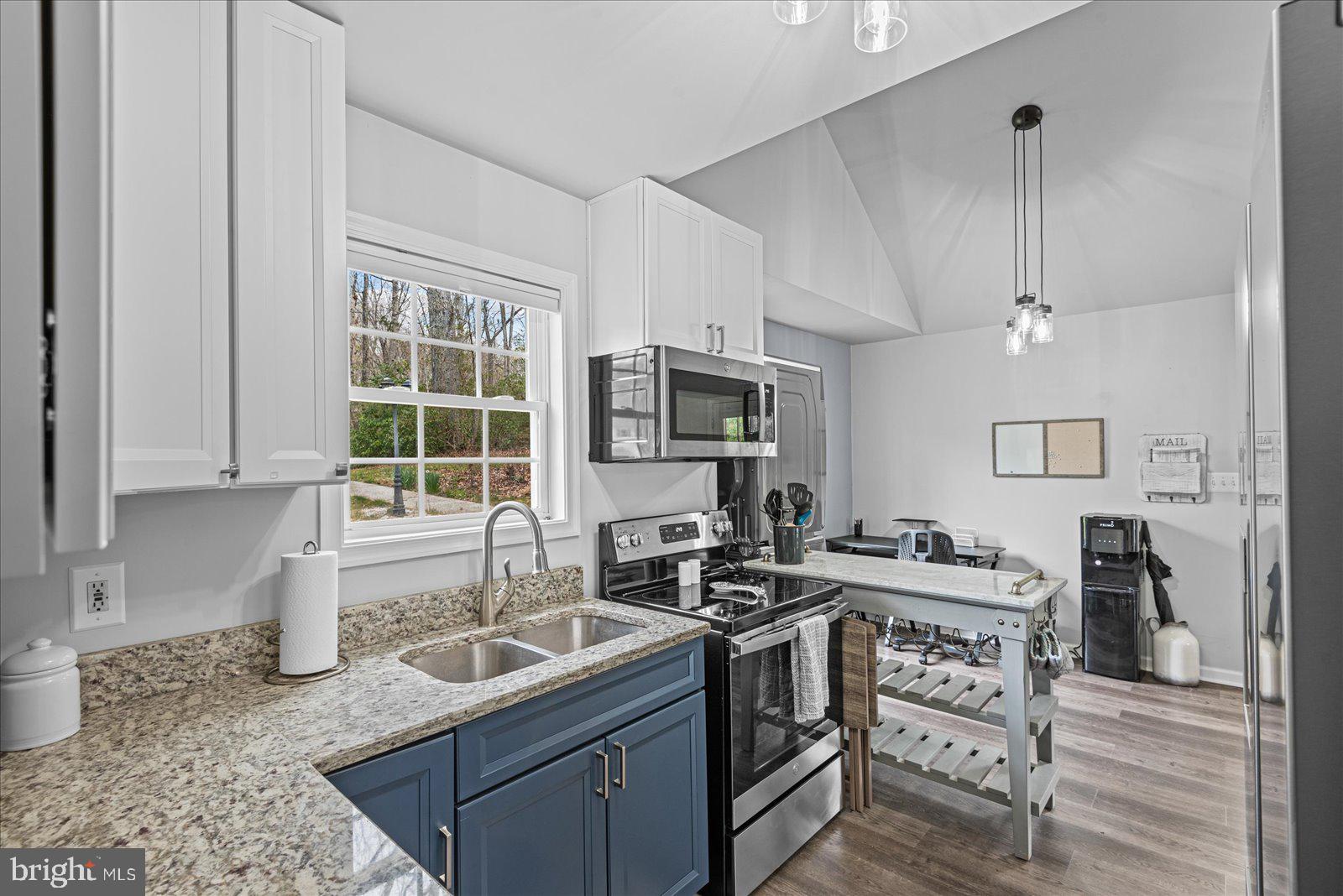 SLEEPY HOLLOW - Residential