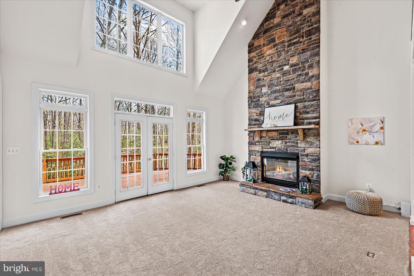 SLEEPY HOLLOW - Residential