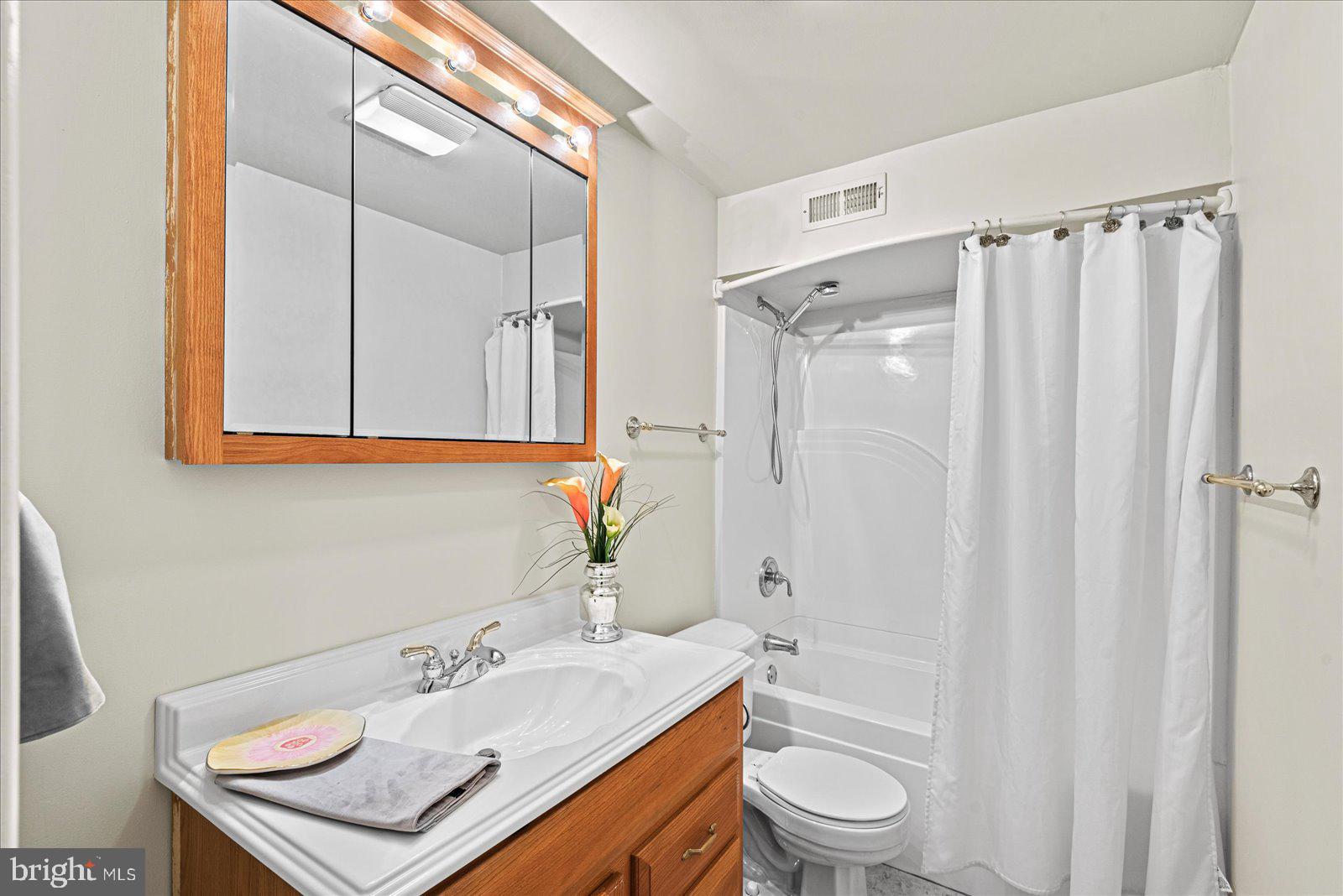 SLEEPY HOLLOW - Residential