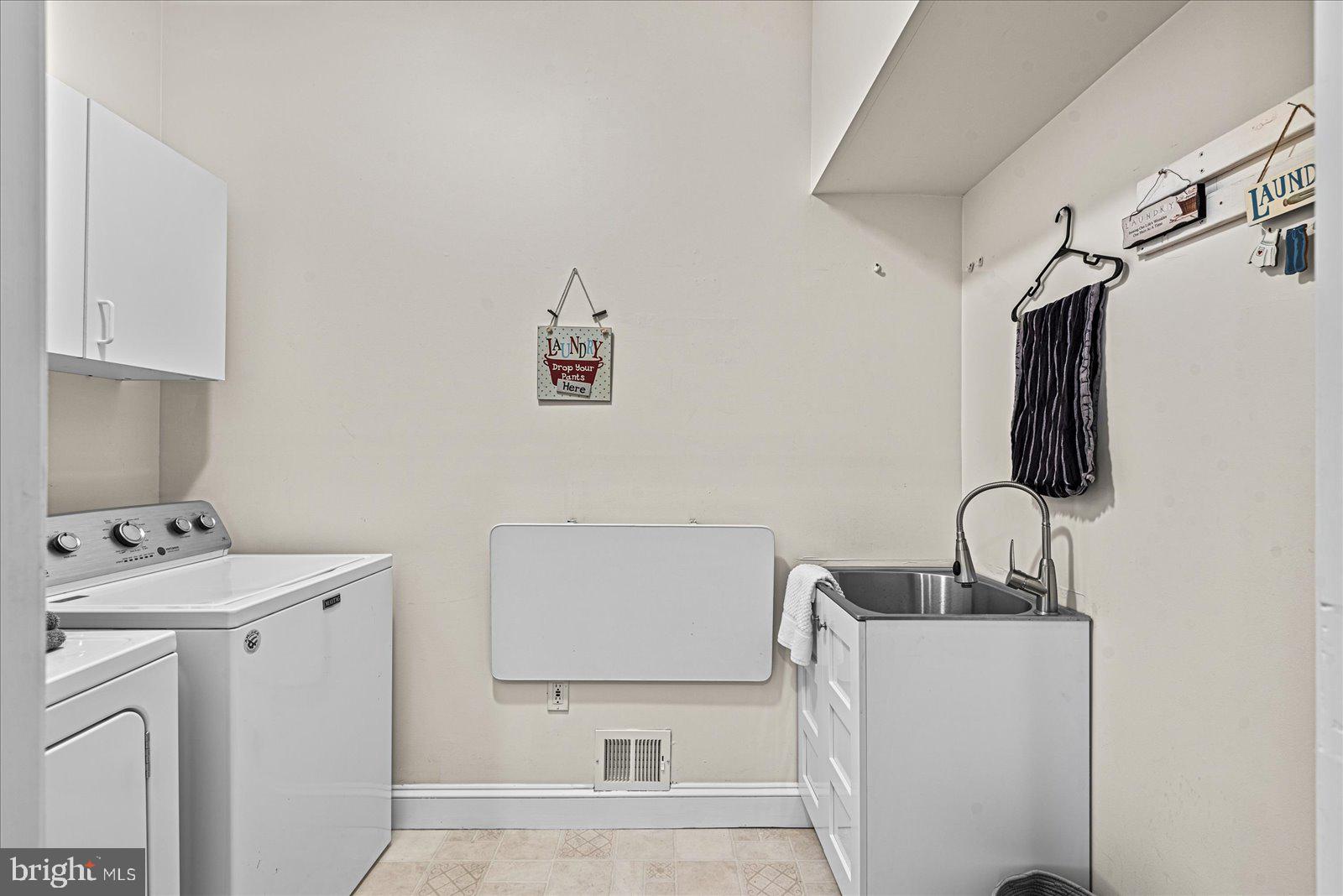 SLEEPY HOLLOW - Residential