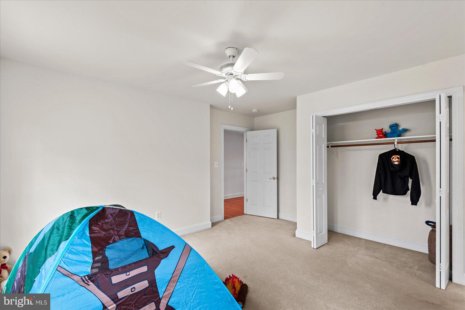 SLEEPY HOLLOW - Residential