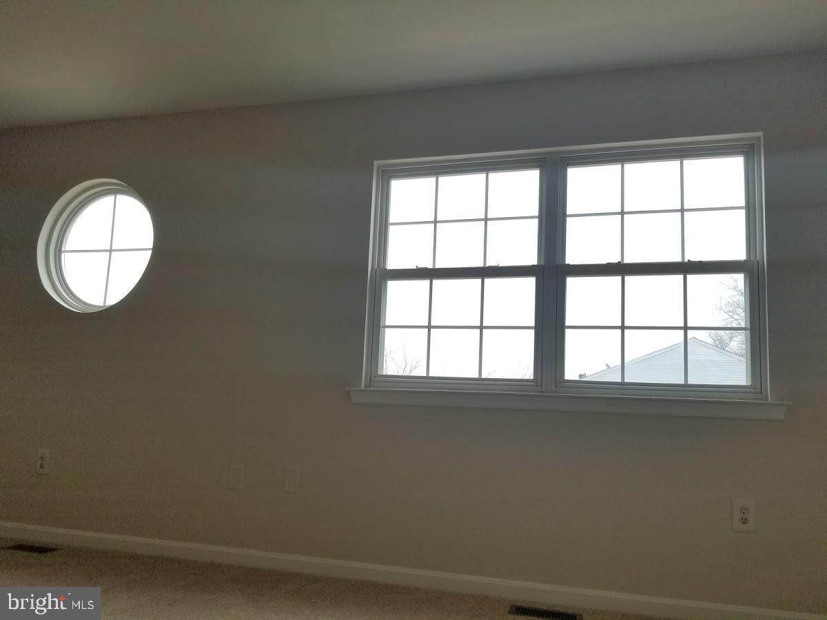 KETTERING OVERLOOK CONDO - Residential Lease