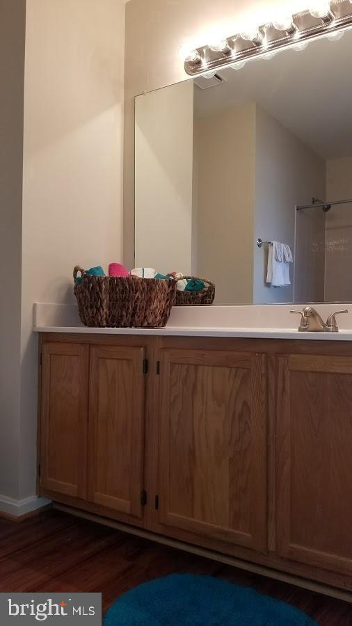 KETTERING OVERLOOK CONDO - Residential Lease