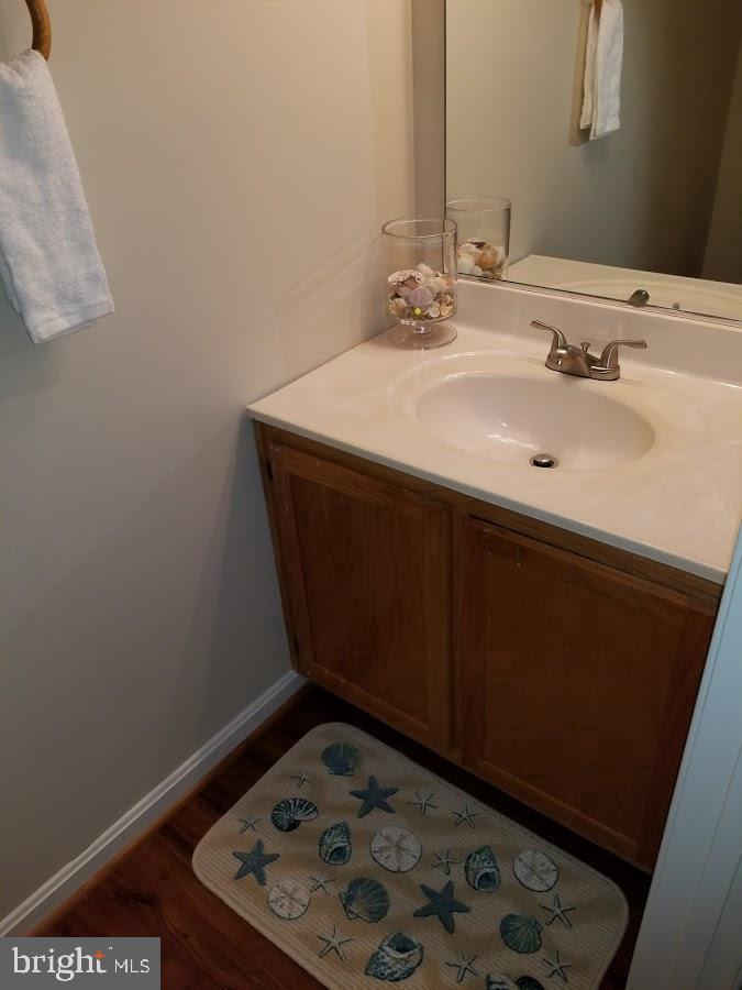 KETTERING OVERLOOK CONDO - Residential Lease