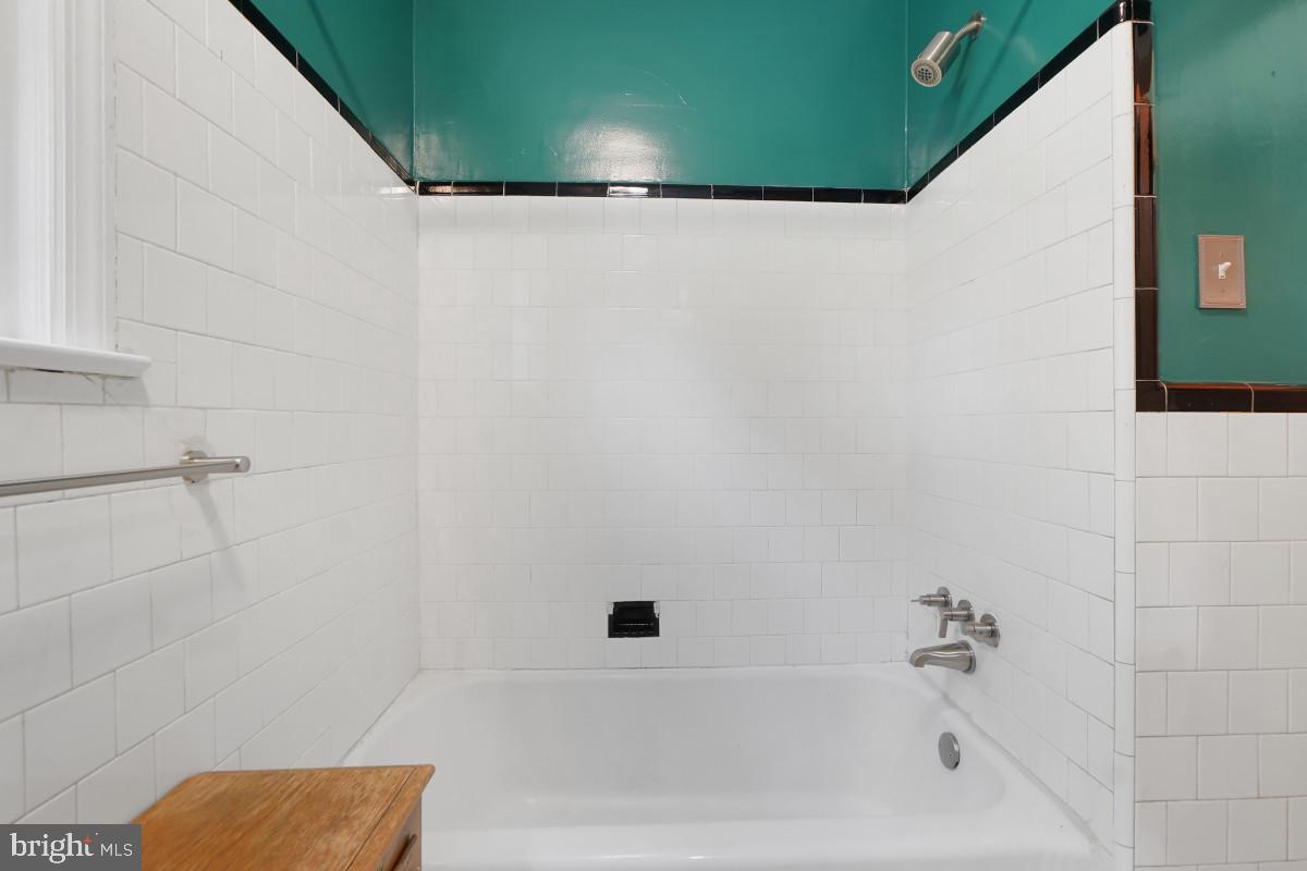 TAKOMA PARK - Residential