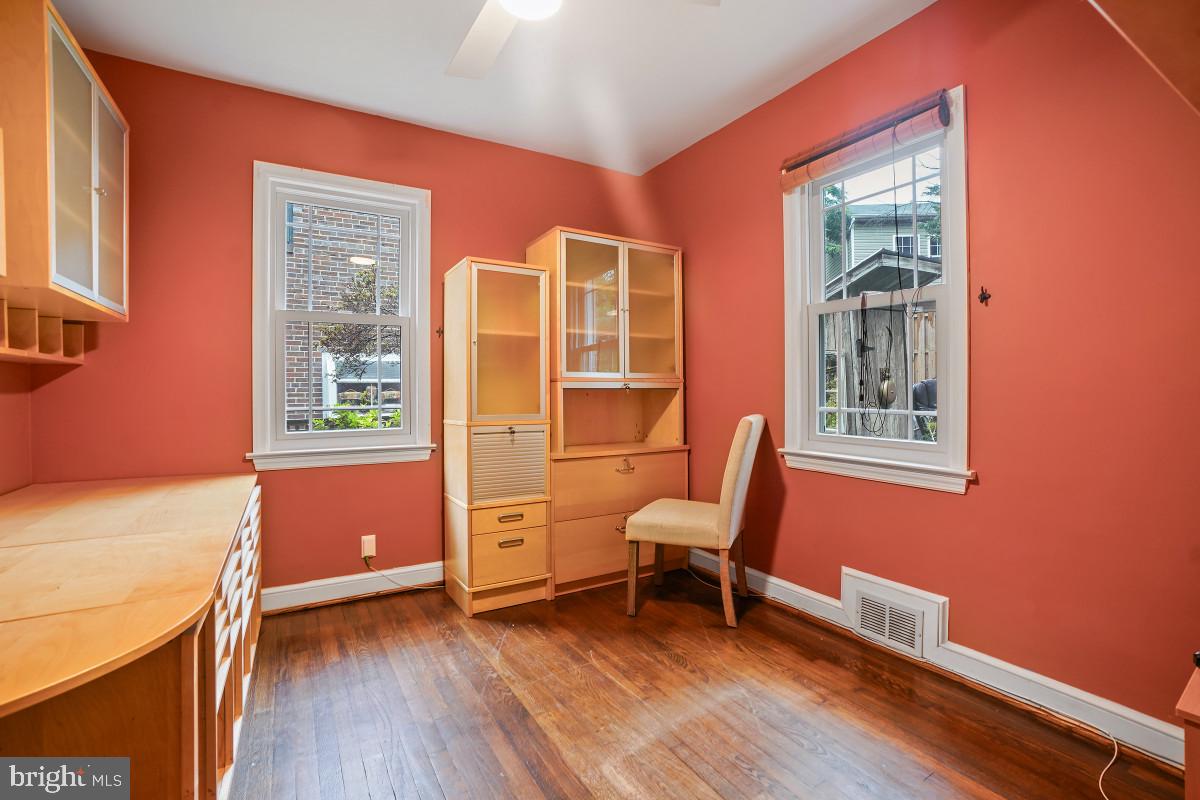 TAKOMA PARK - Residential