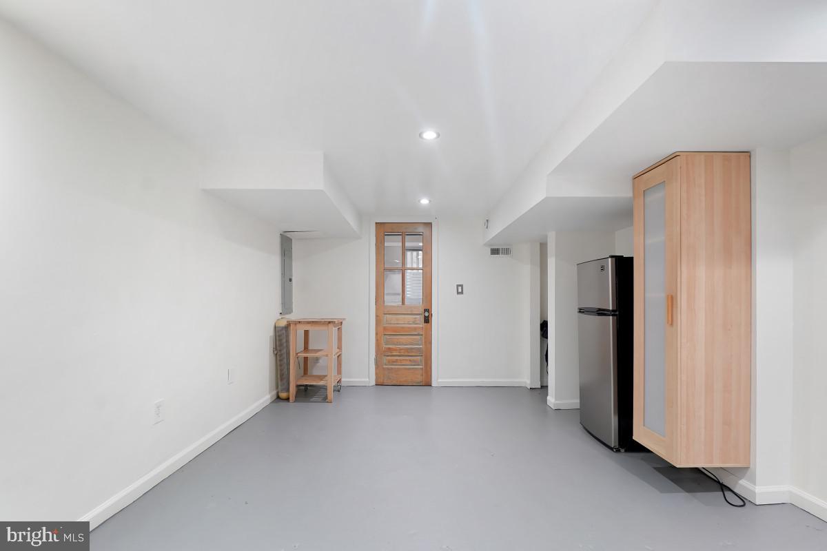 TAKOMA PARK - Residential