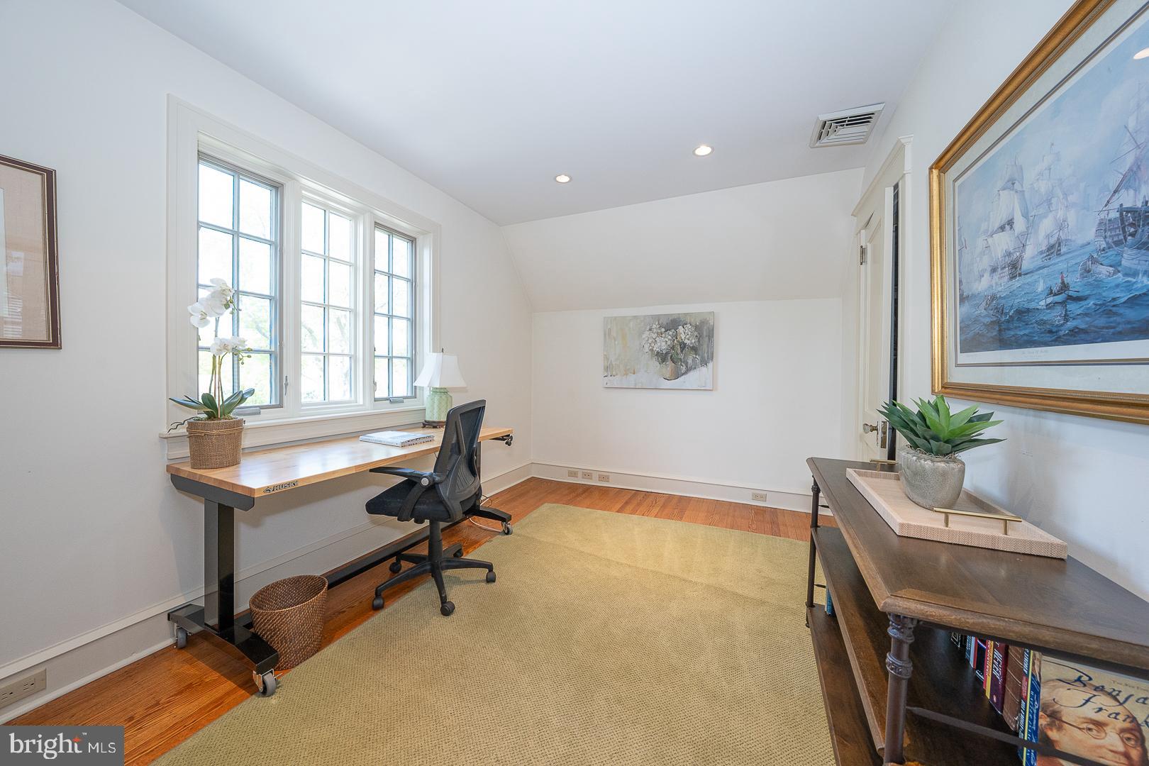 DEEPDALE - Residential