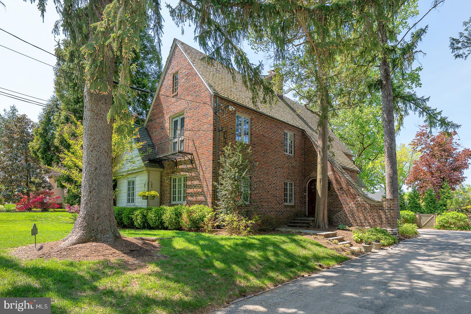 DEEPDALE - Residential