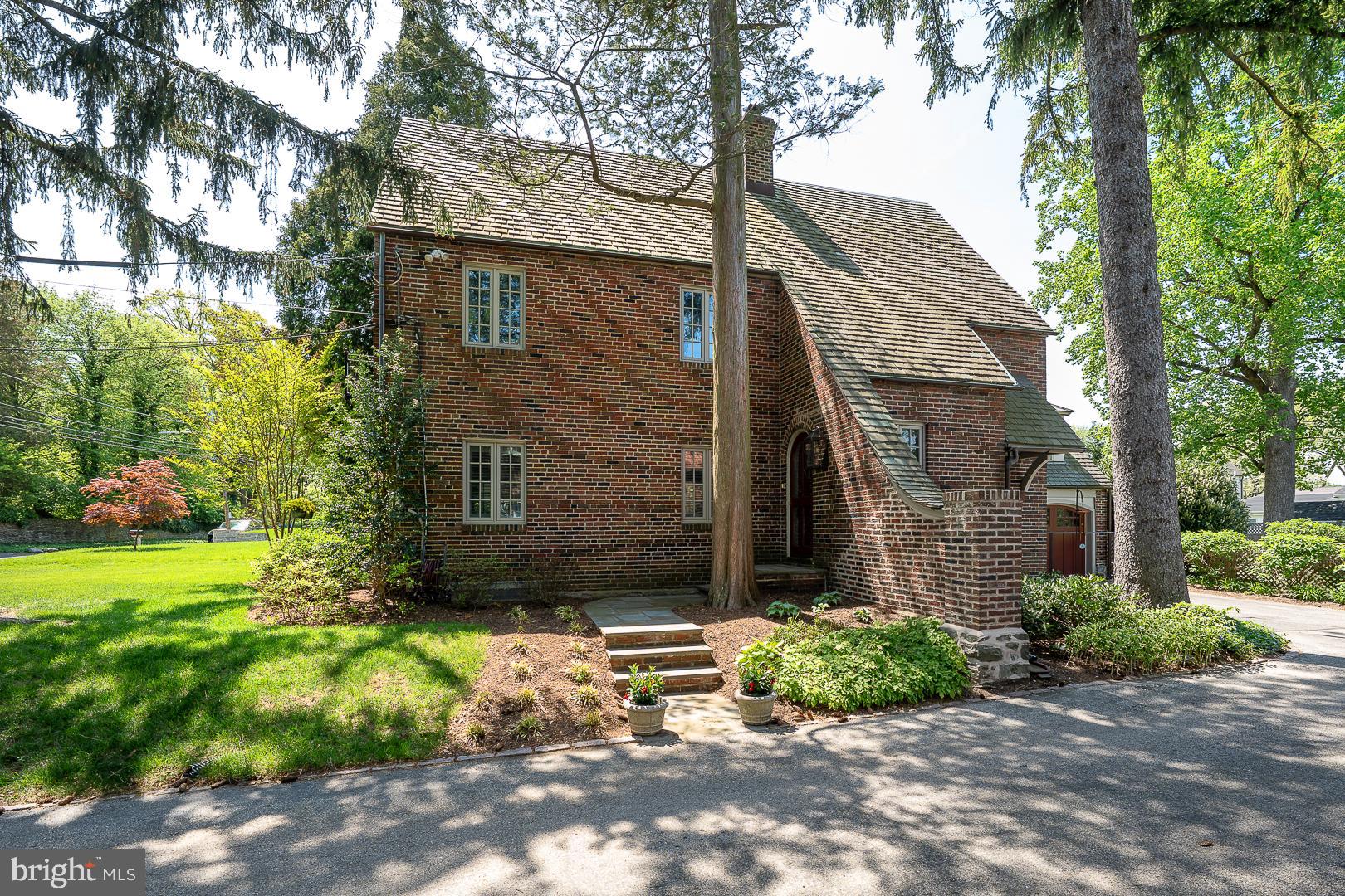 DEEPDALE - Residential