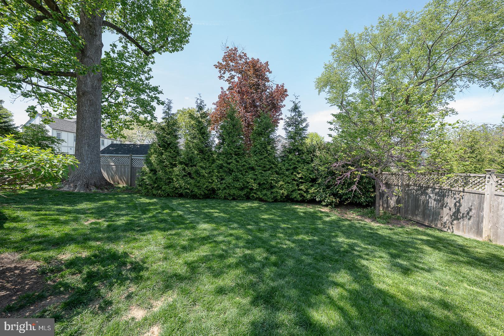 DEEPDALE - Residential