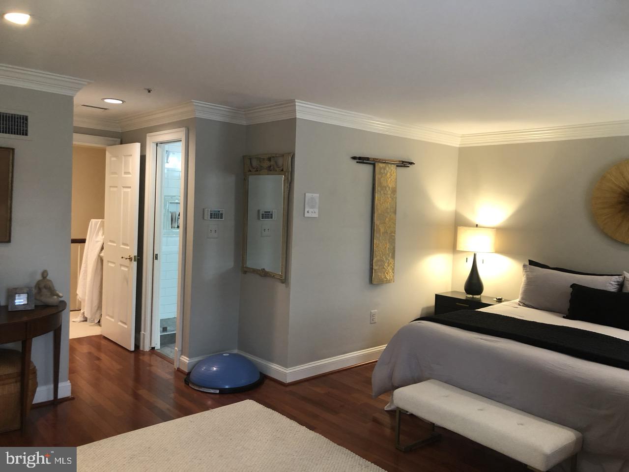 HARBORSIDE - Residential Lease