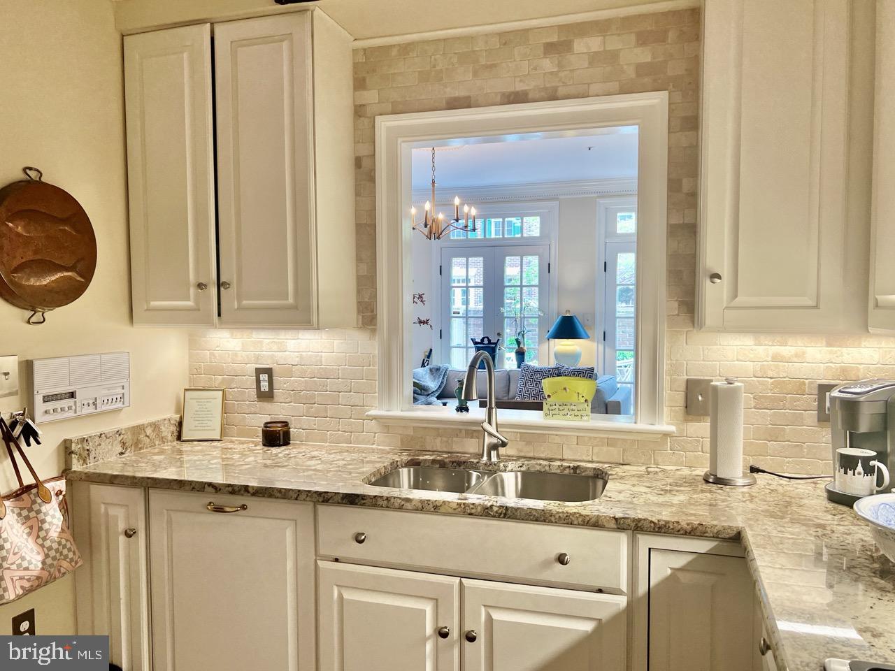 HARBORSIDE - Residential Lease