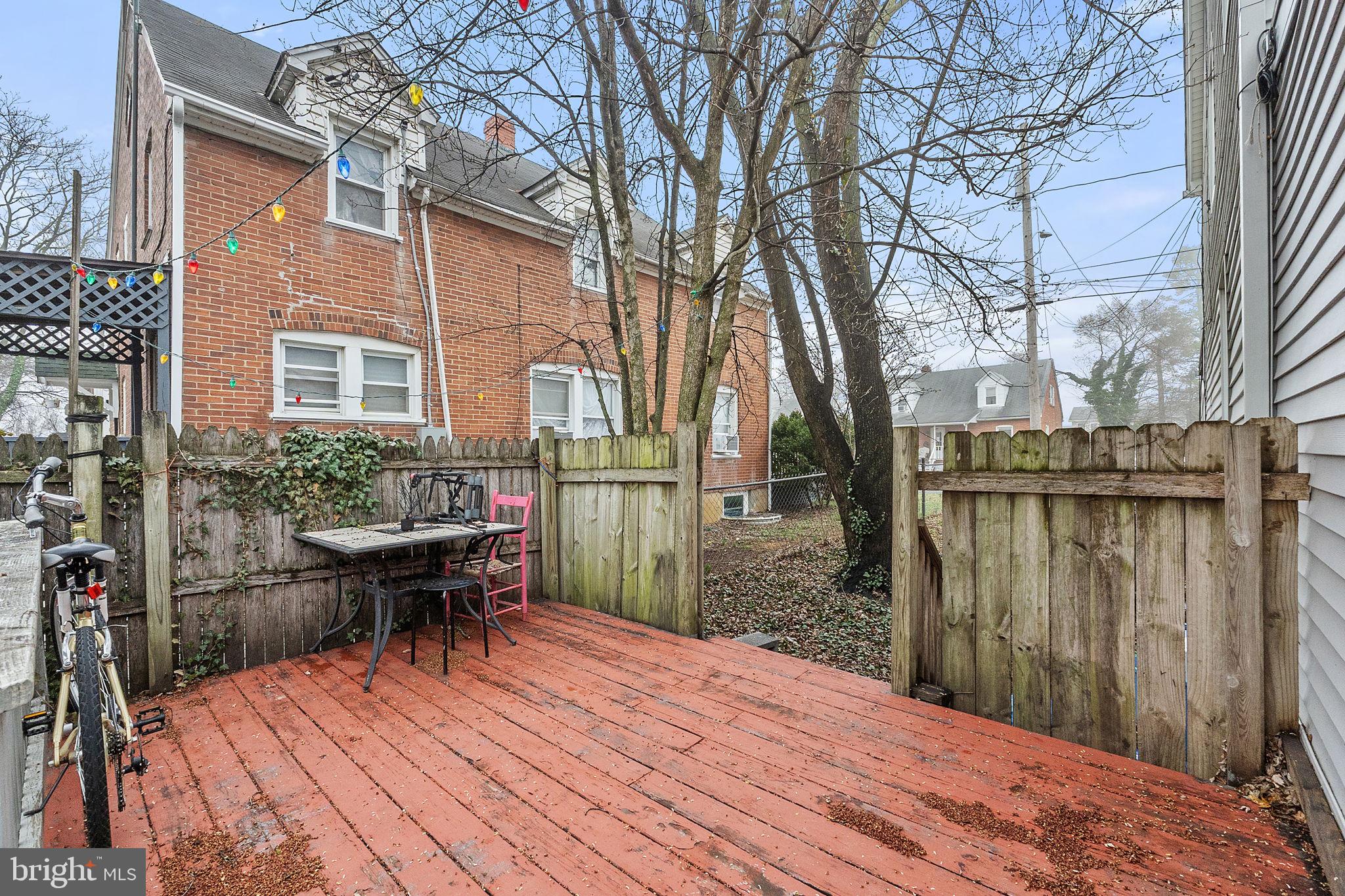 ORCHARD TERR/PLUMLY - Residential