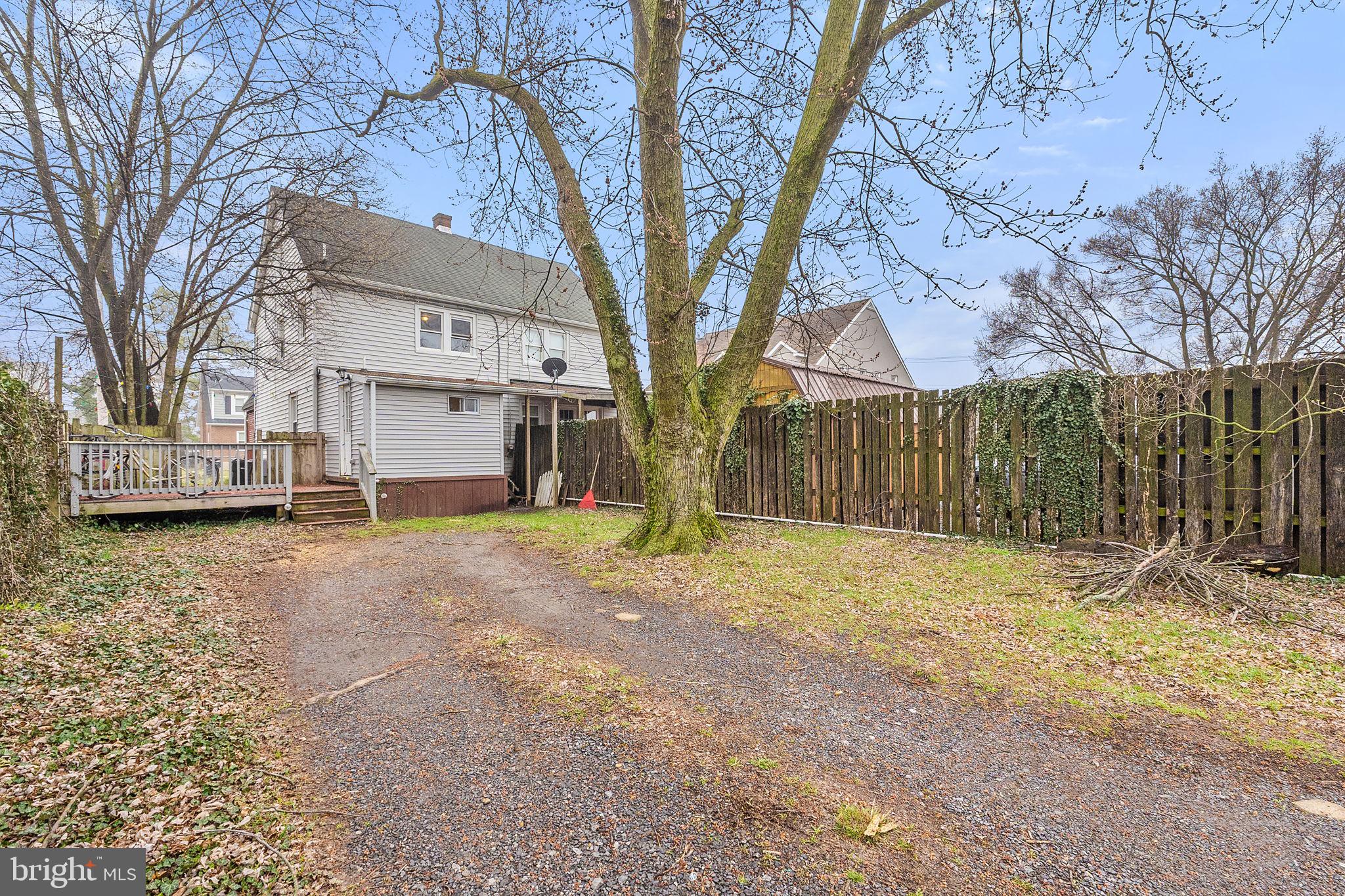 ORCHARD TERR/PLUMLY - Residential