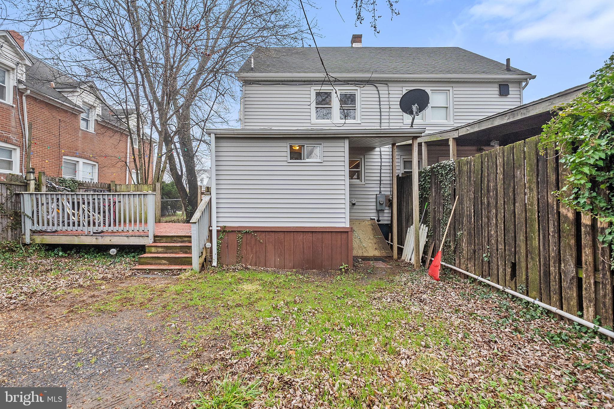 ORCHARD TERR/PLUMLY - Residential