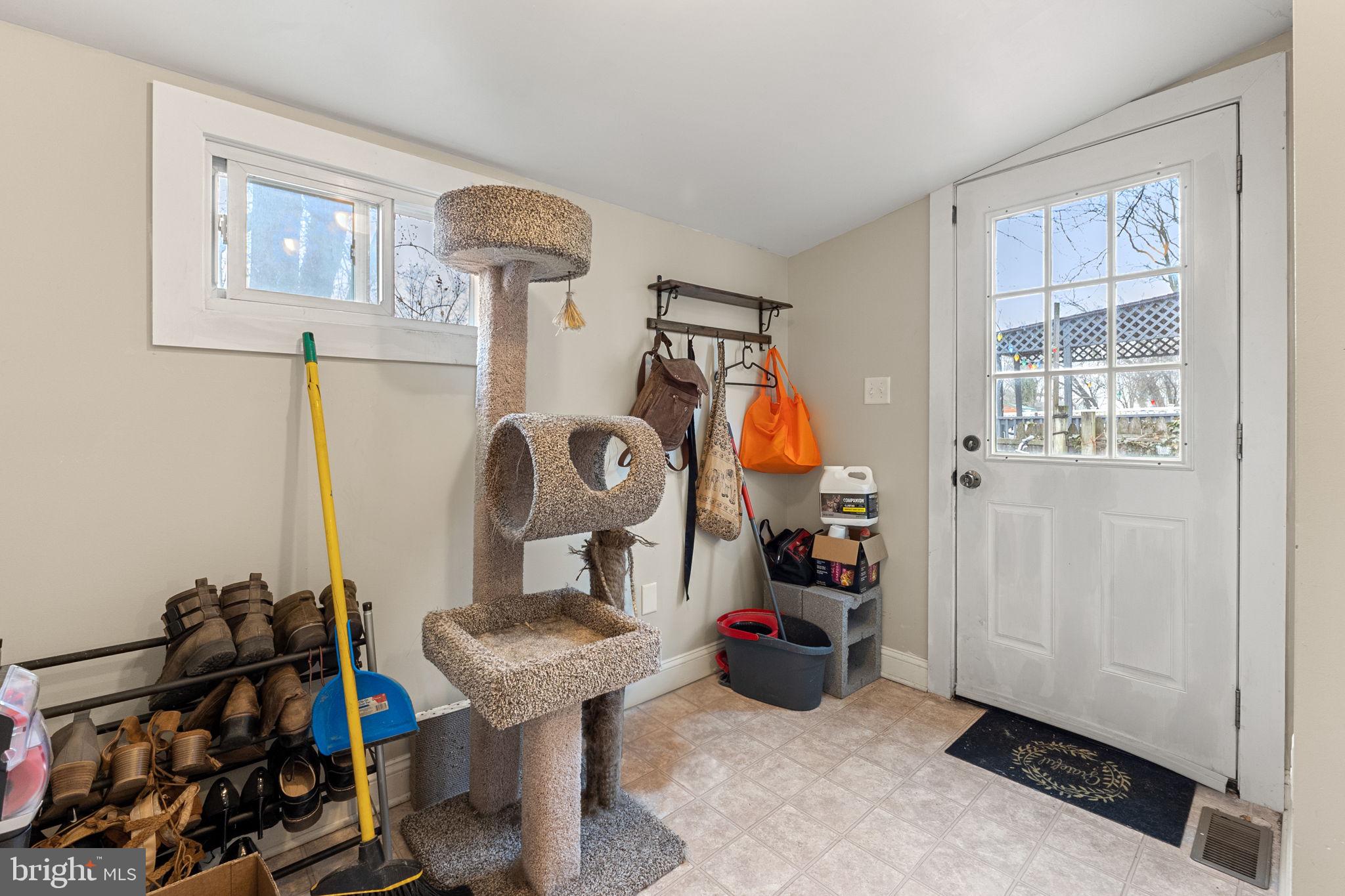 ORCHARD TERR/PLUMLY - Residential