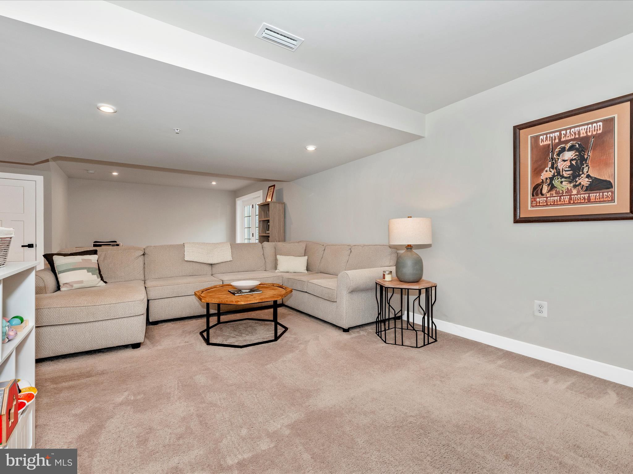 LAKE LINGANORE - Residential