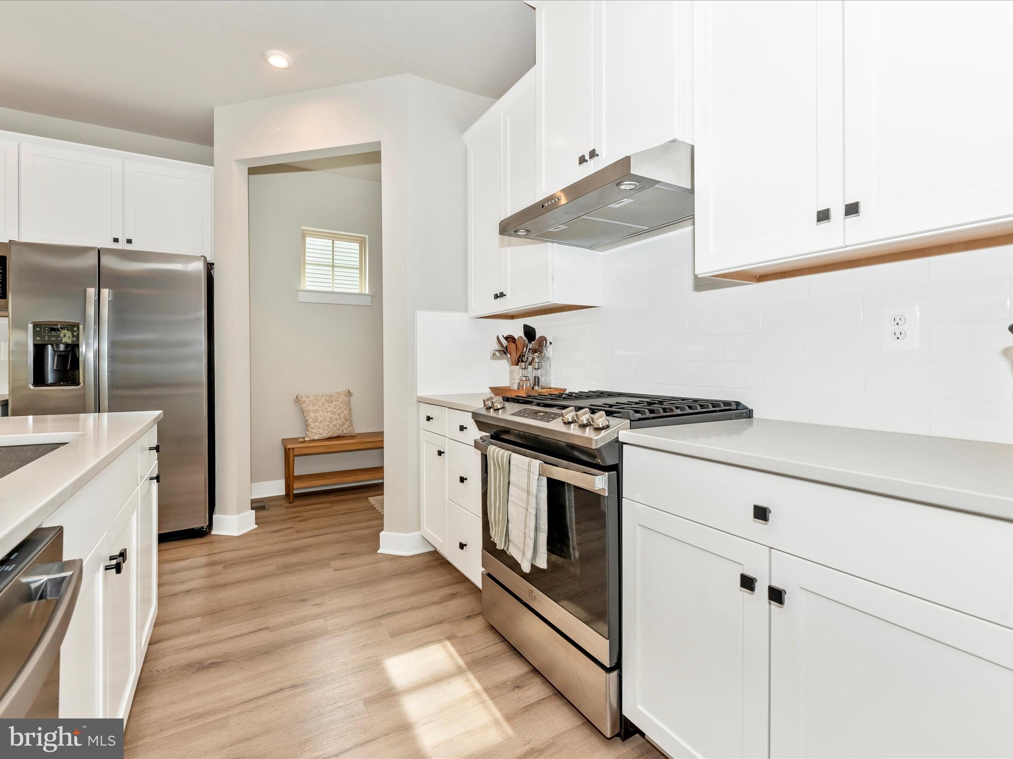 LAKE LINGANORE - Residential