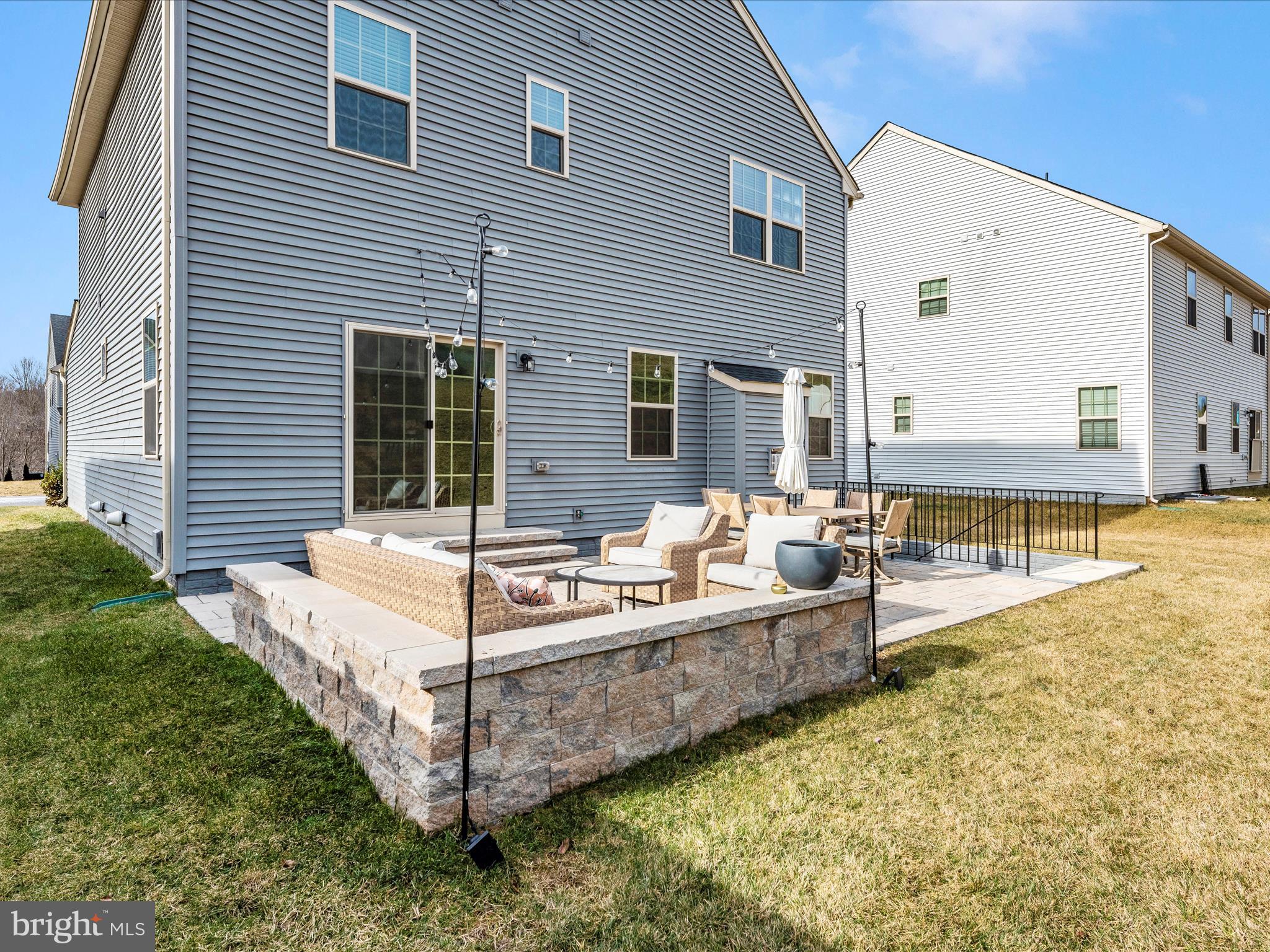 LAKE LINGANORE - Residential