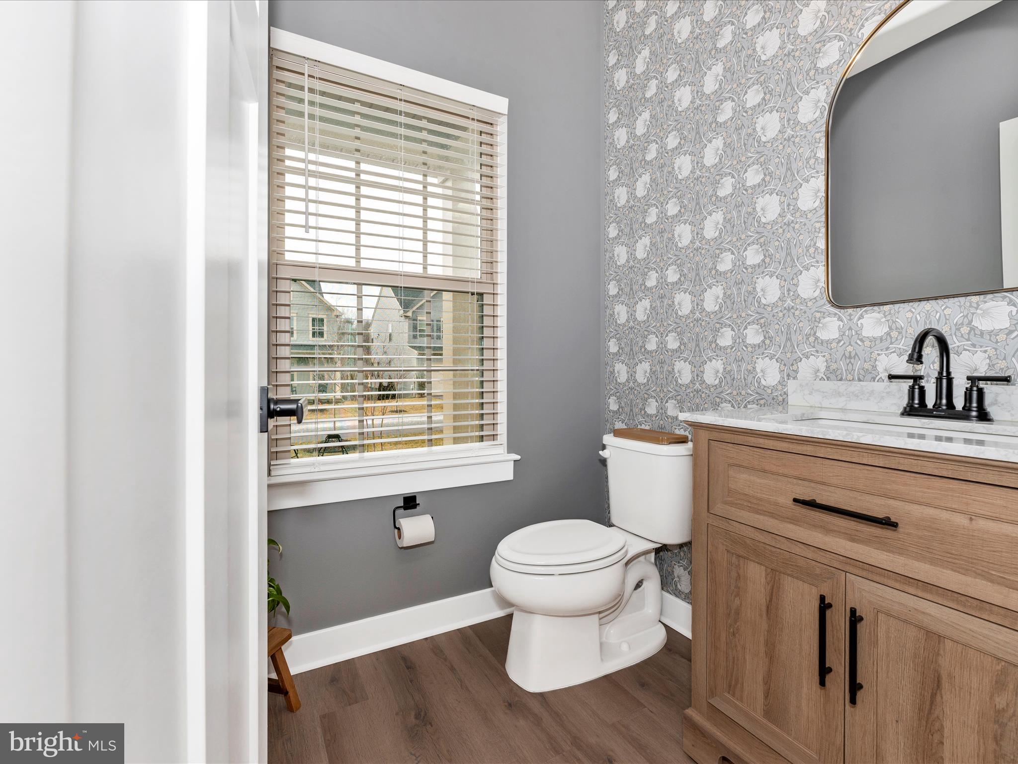 LAKE LINGANORE - Residential