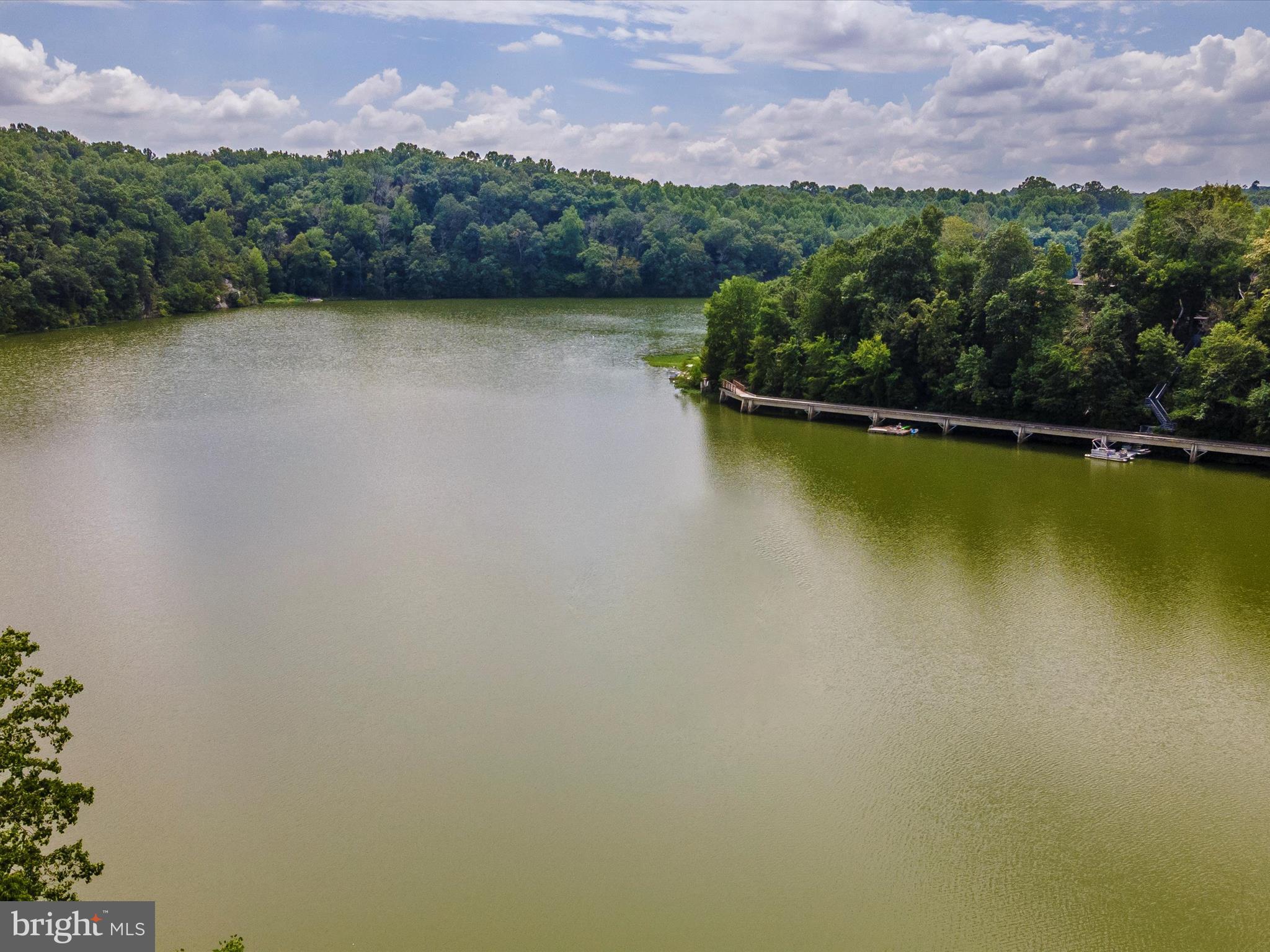 LAKE LINGANORE - Residential