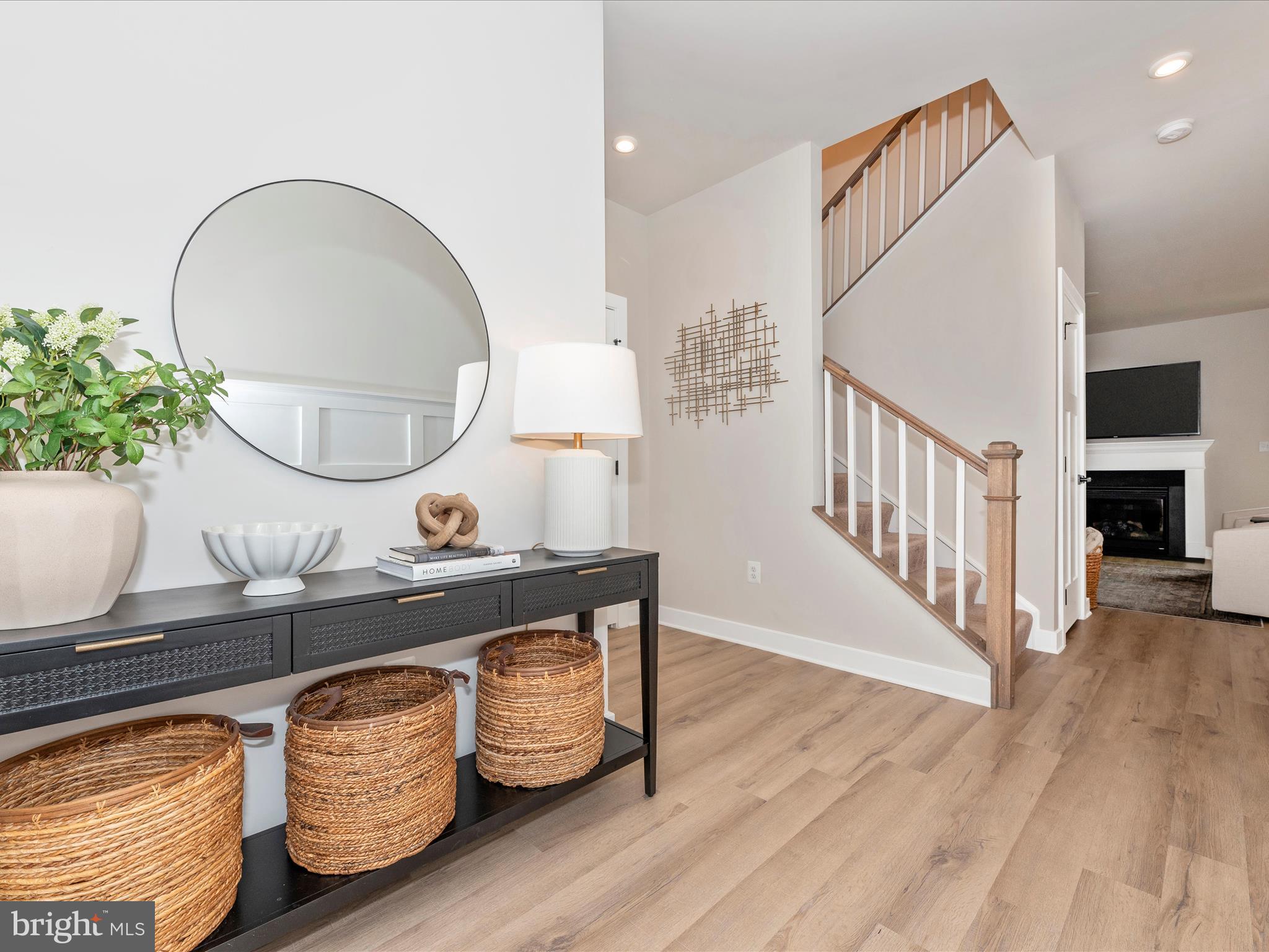 LAKE LINGANORE - Residential