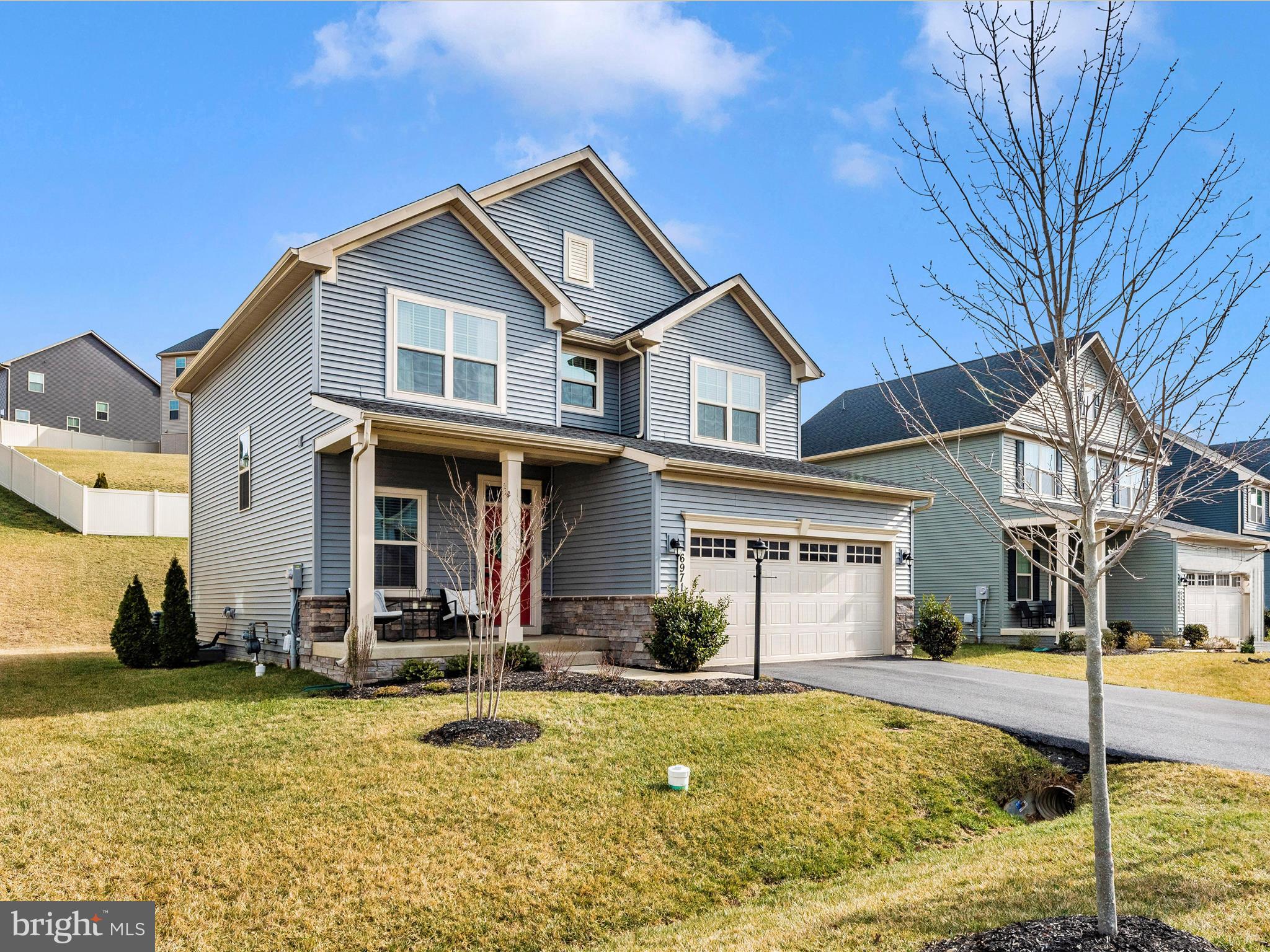 LAKE LINGANORE - Residential