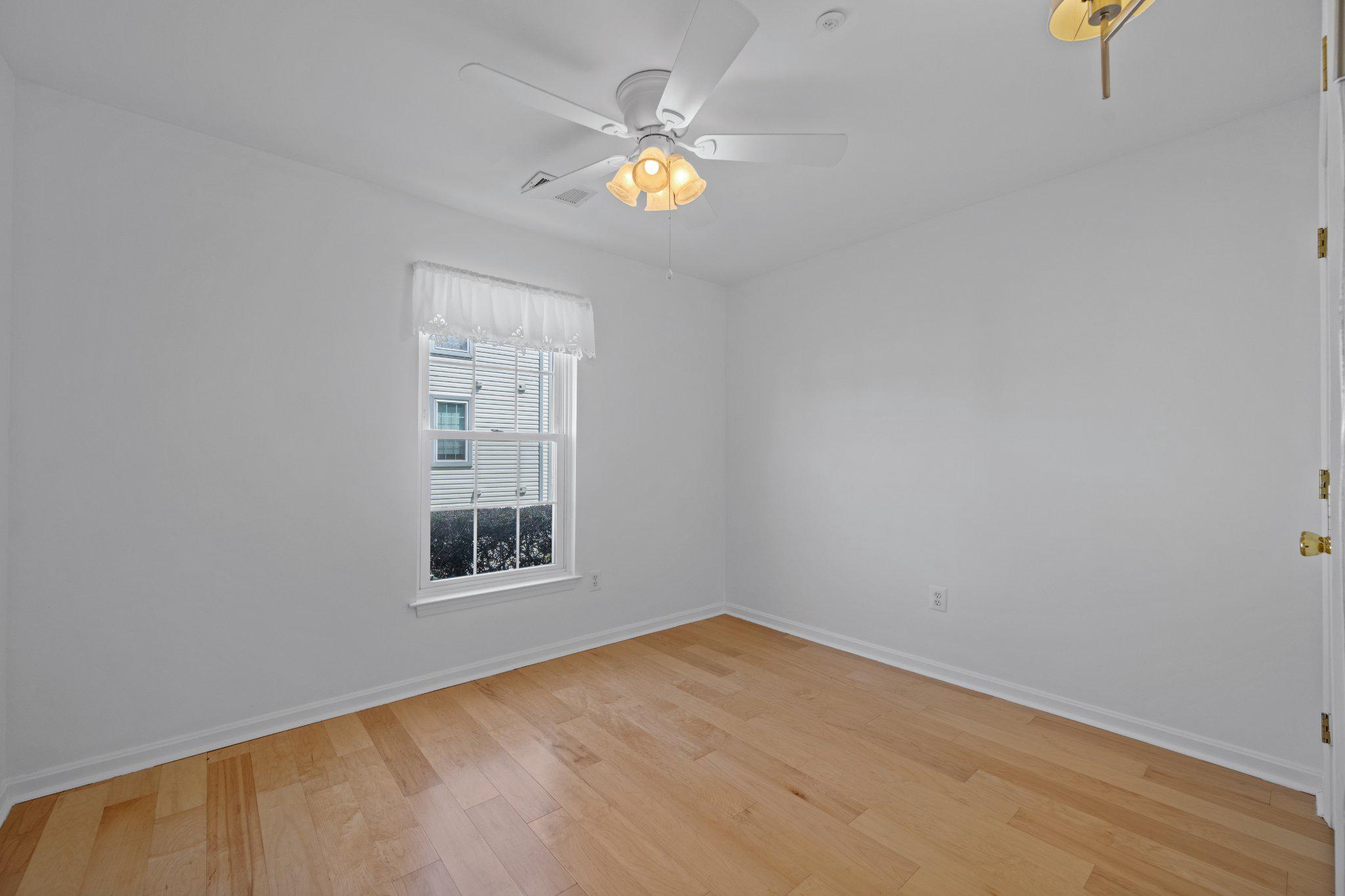 WINIFRED MANOR - Residential