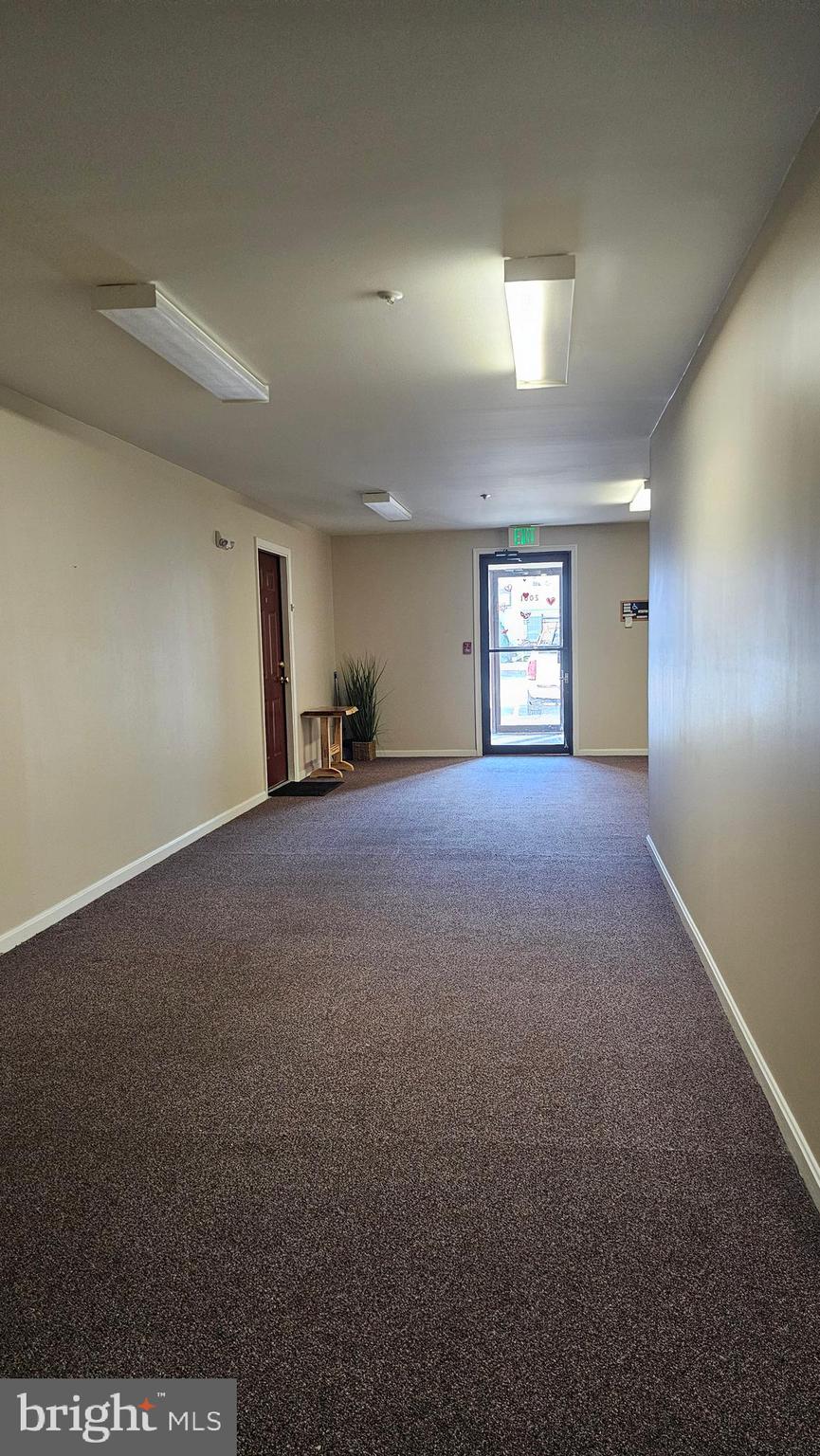 WINIFRED MANOR - Residential