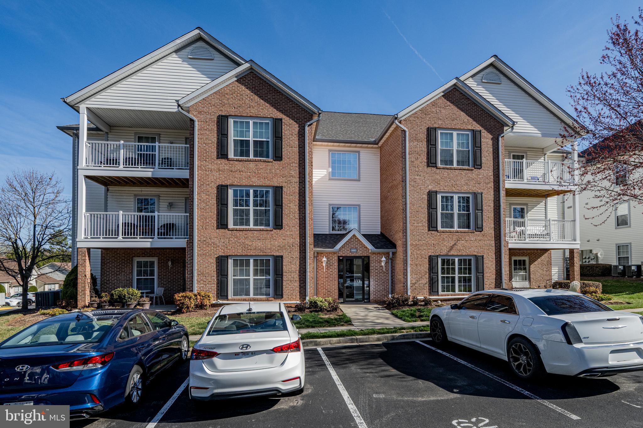 WINIFRED MANOR - Residential