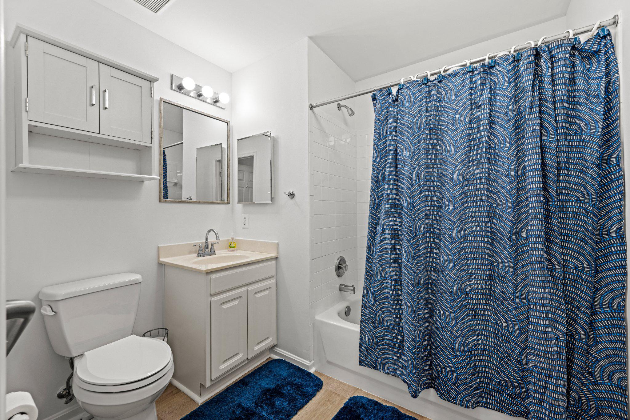 WINIFRED MANOR - Residential