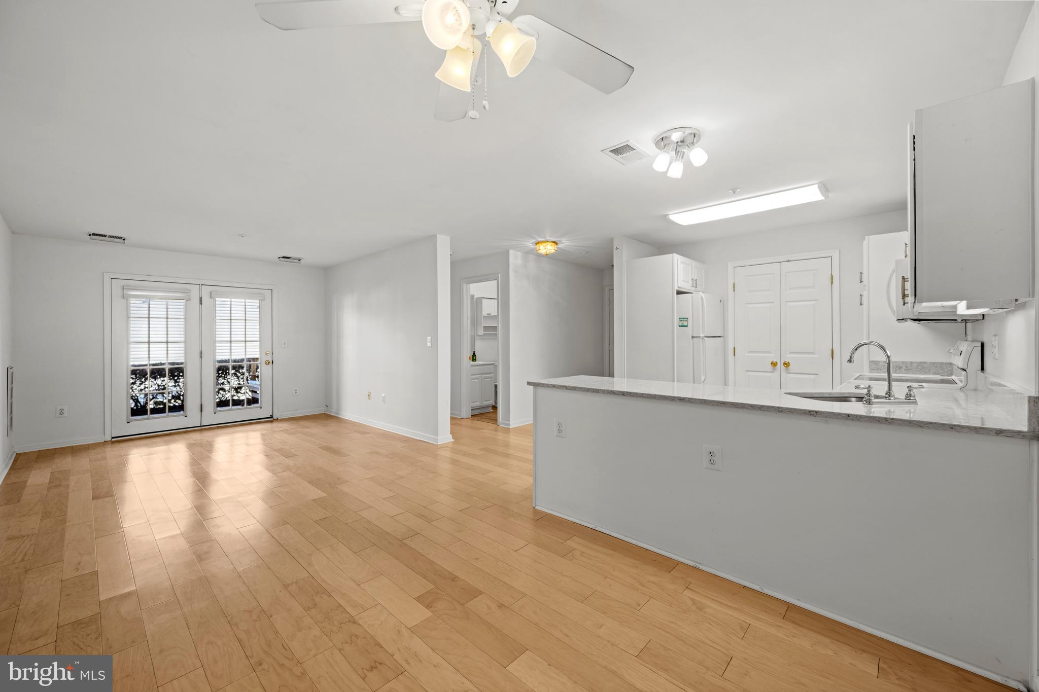 WINIFRED MANOR - Residential