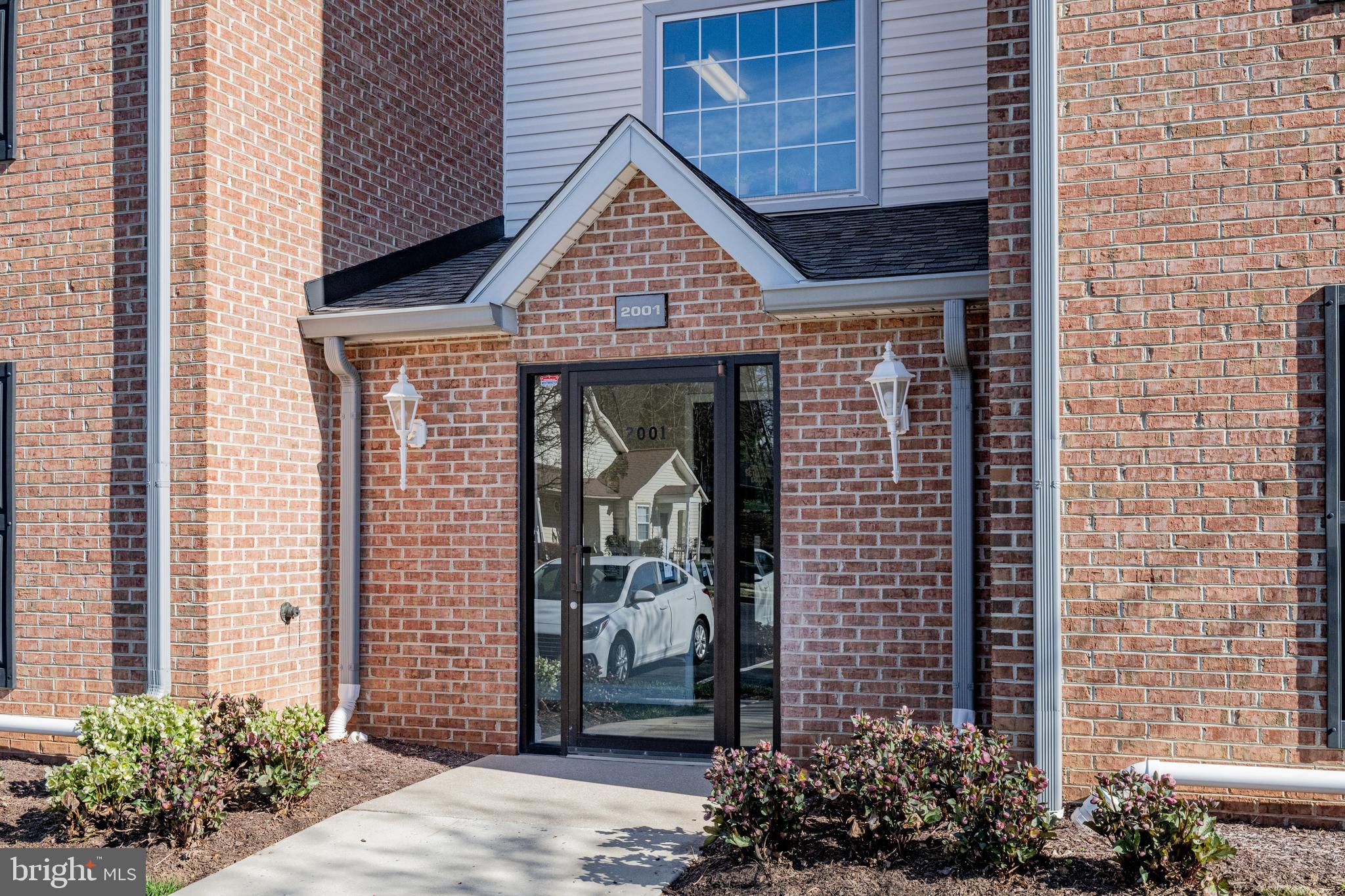 WINIFRED MANOR - Residential