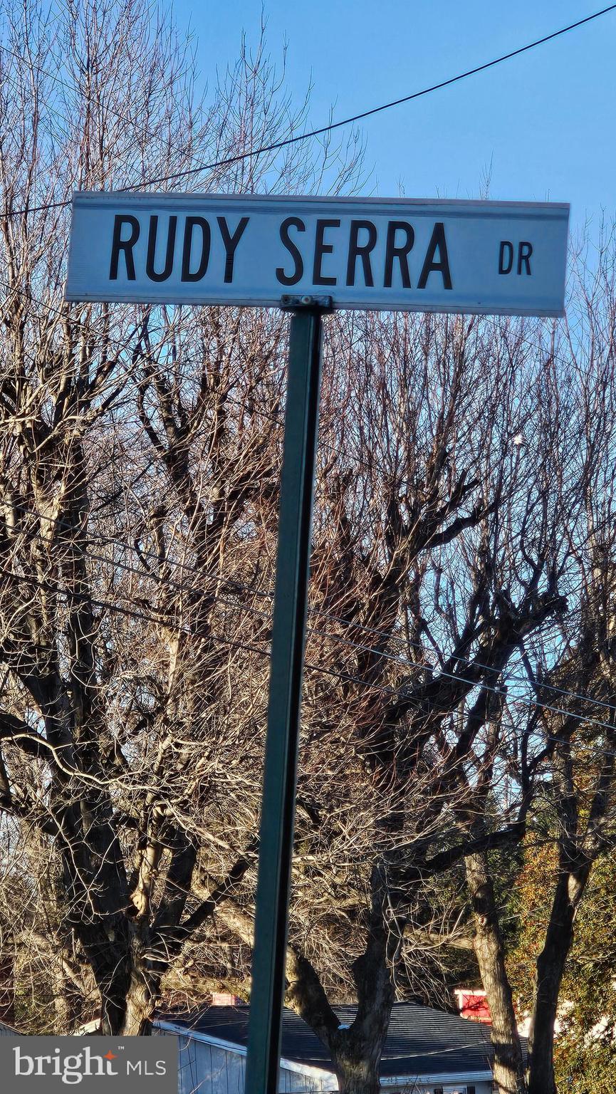 WINIFRED MANOR - Residential