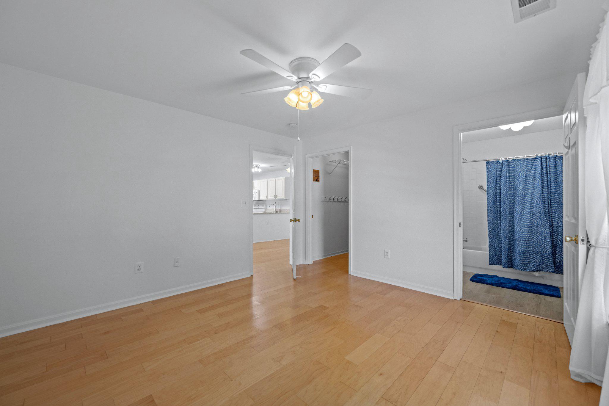 WINIFRED MANOR - Residential