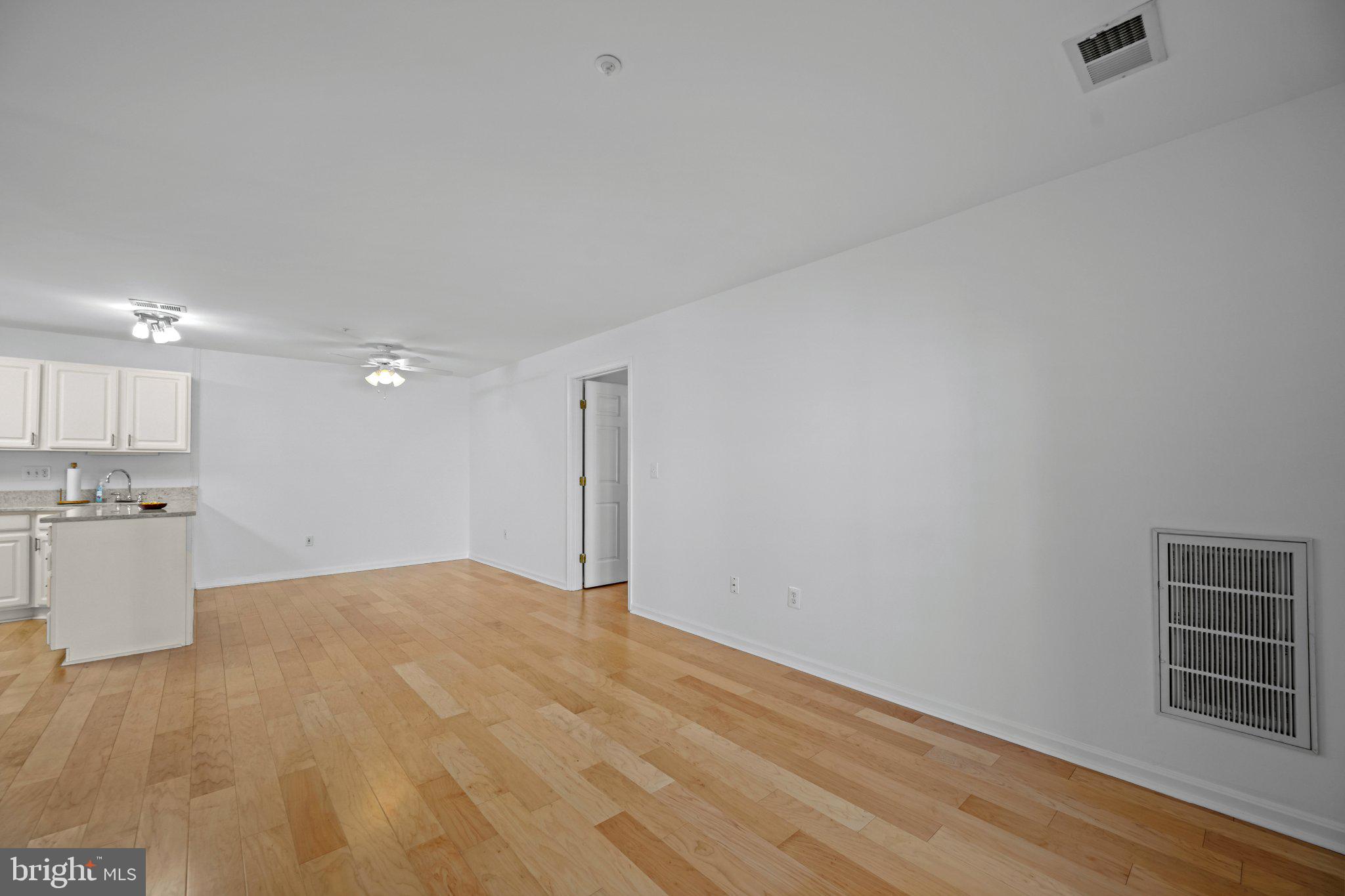 WINIFRED MANOR - Residential