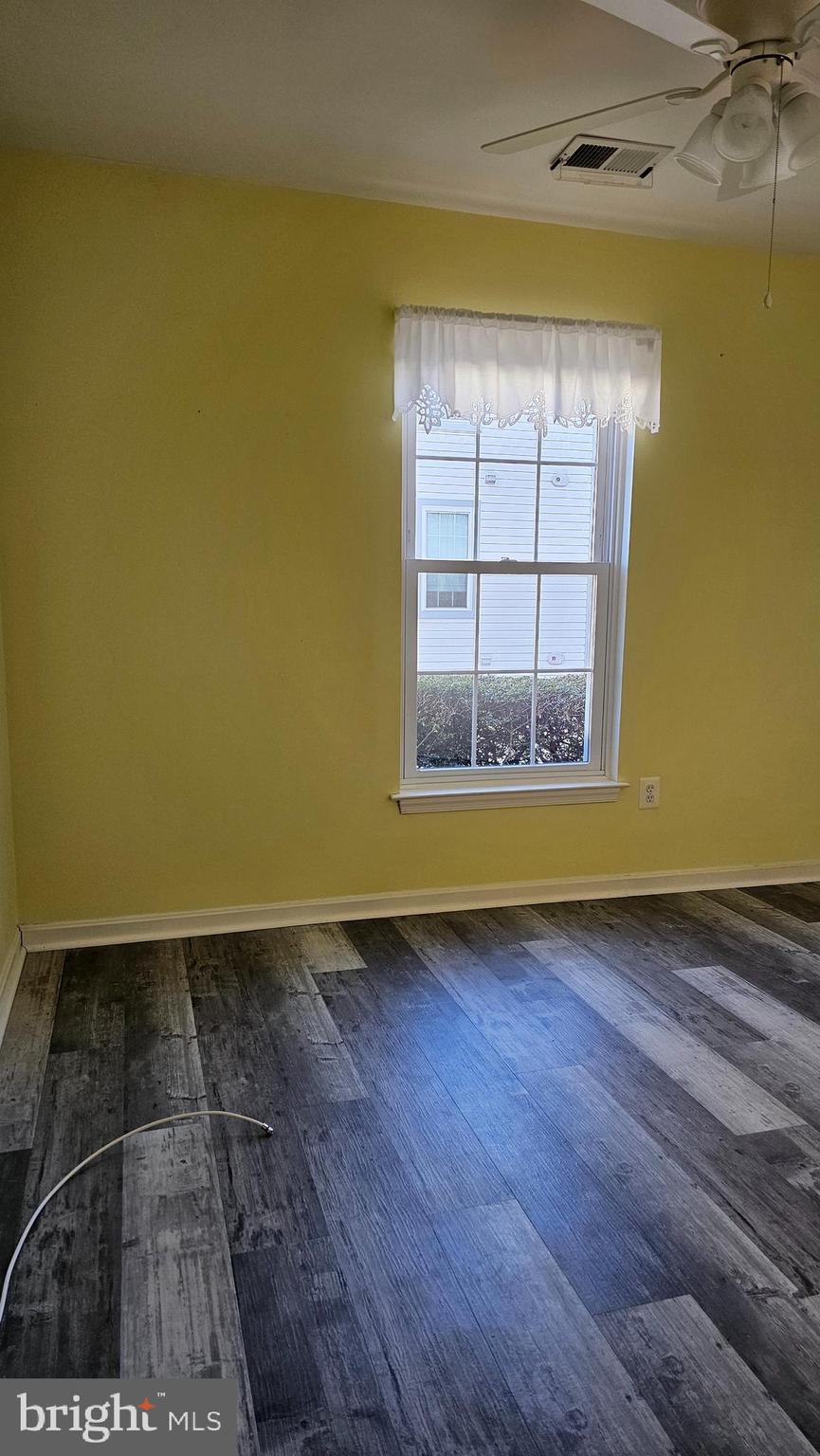 WINIFRED MANOR - Residential