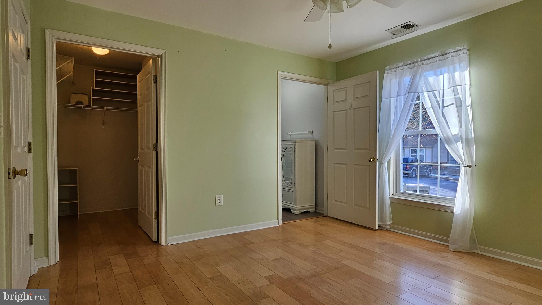 WINIFRED MANOR - Residential