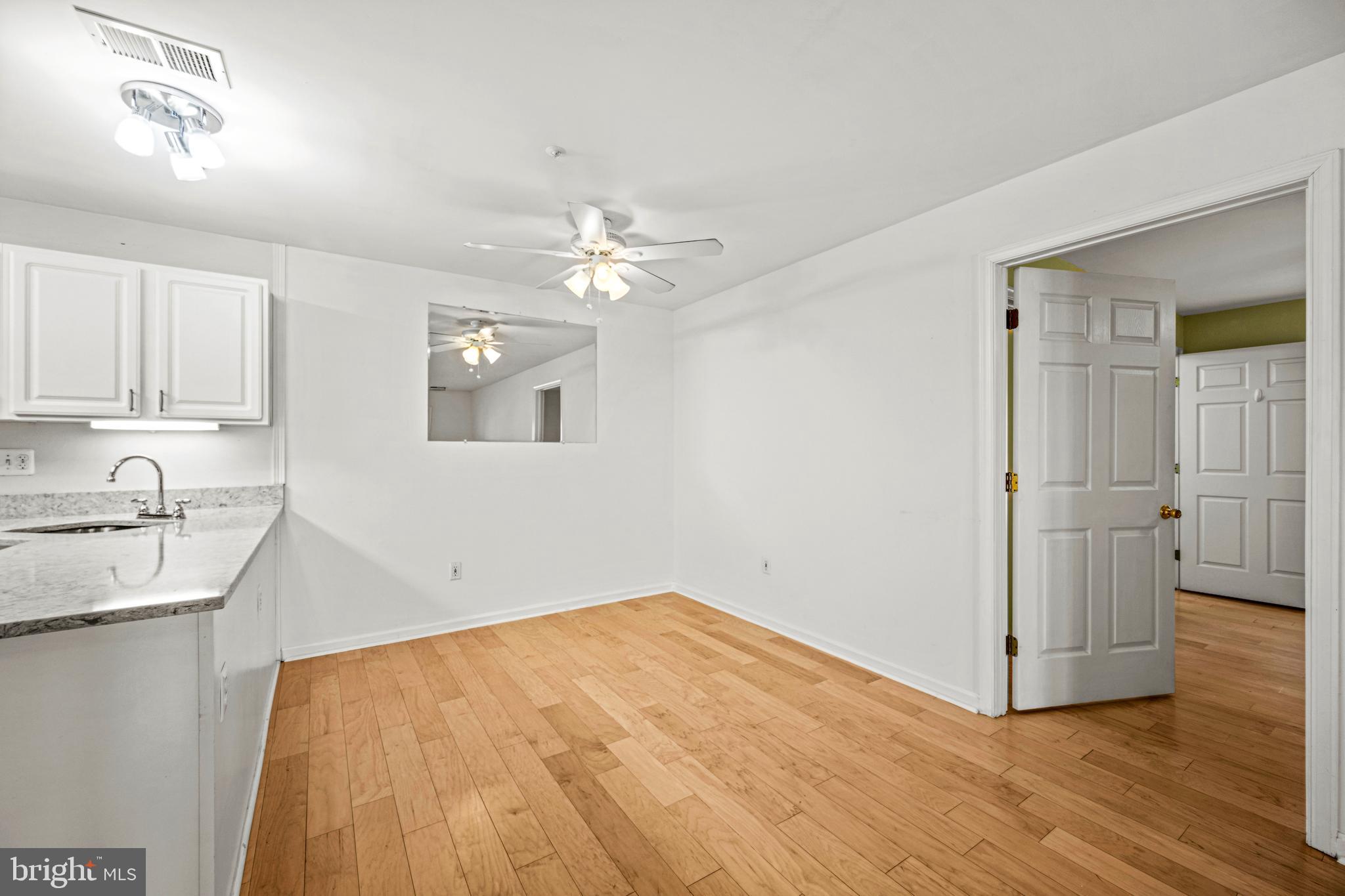 WINIFRED MANOR - Residential