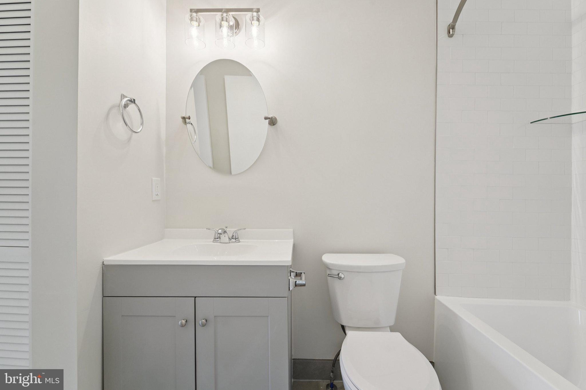 LAUREL LAKES PLAT 2 - Residential