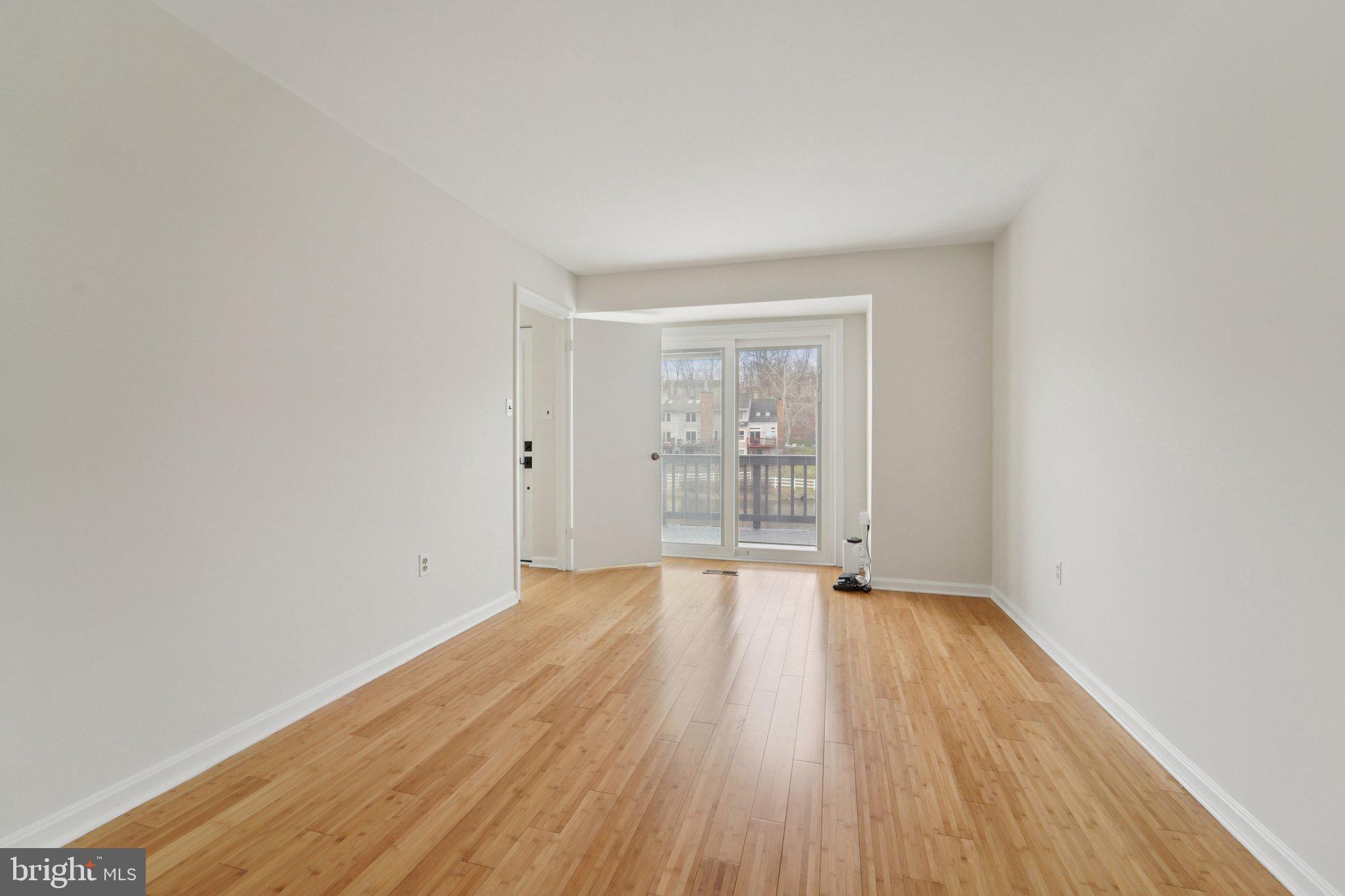 LAUREL LAKES PLAT 2 - Residential