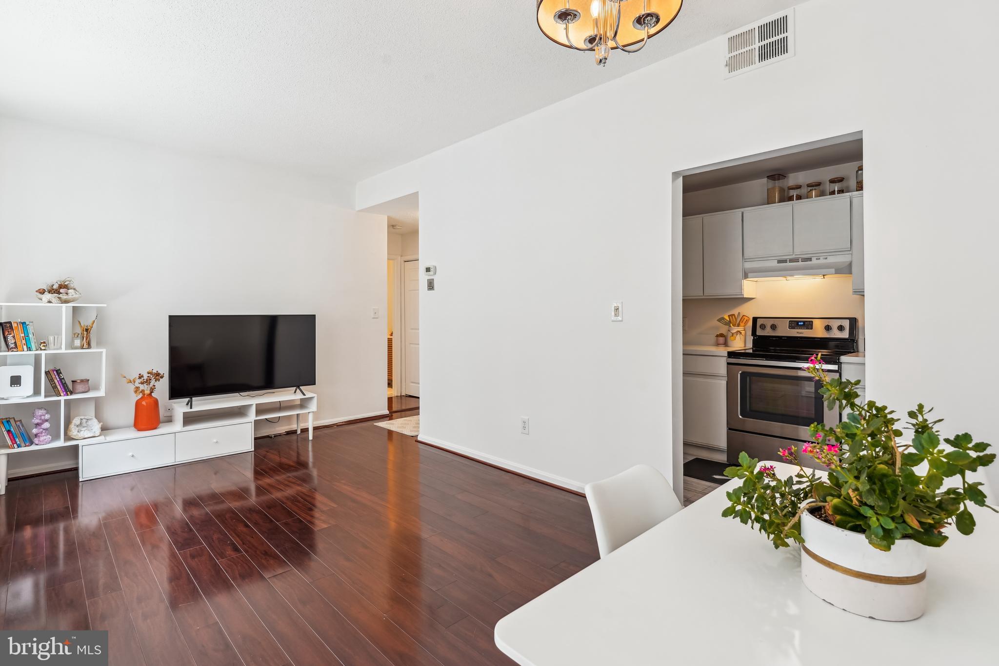 2630 ADAMS MILL ROAD NW 302